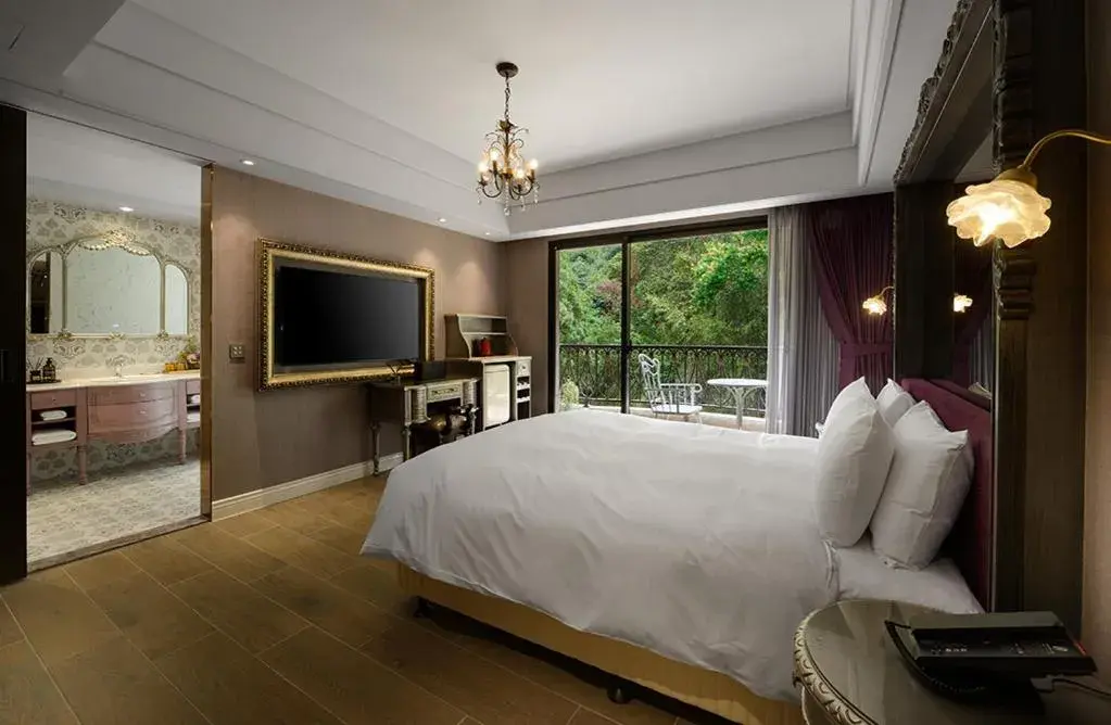 Deluxe Double Room in 格拉斯行館 Grasse Grace Manor 苗栗唯一SLH會員 Deluxe Double Room in 格拉斯行館 Grasse Grace Manor 苗栗唯一SLH會員