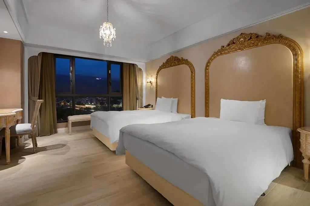 Bed in 格拉斯行館 Grasse Grace Manor 苗栗唯一SLH會員 Bed in 格拉斯行館 Grasse Grace Manor 苗栗唯一SLH會員