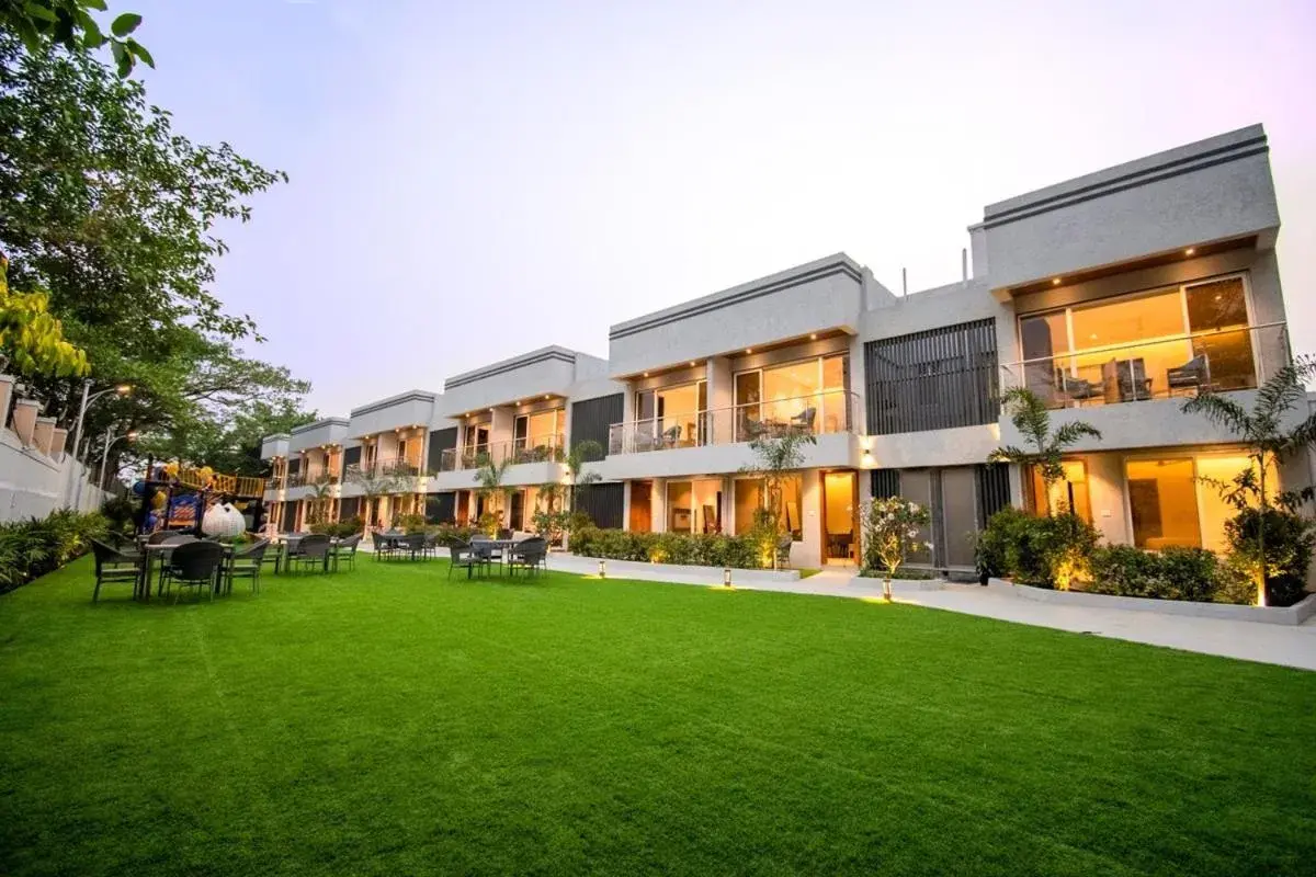 Property building in Meritas Aura Resort Property building in Meritas Aura Resort