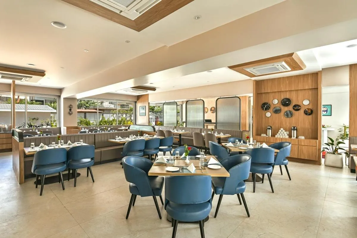 Restaurant/places to eat in Meritas Aura Resort