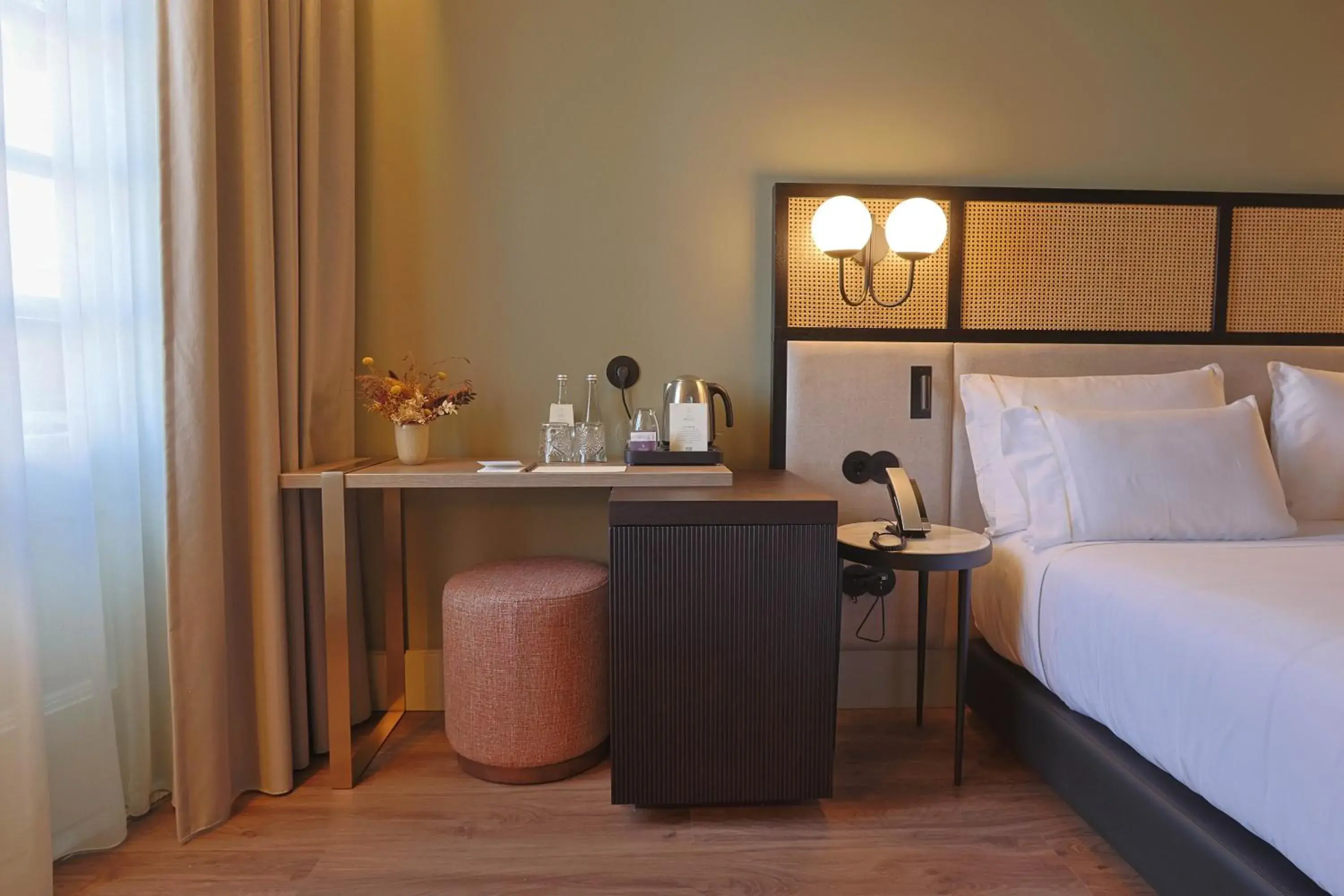 Bedroom, Bed in Timbre Virtudes Bedroom, Bed in Timbre Virtudes