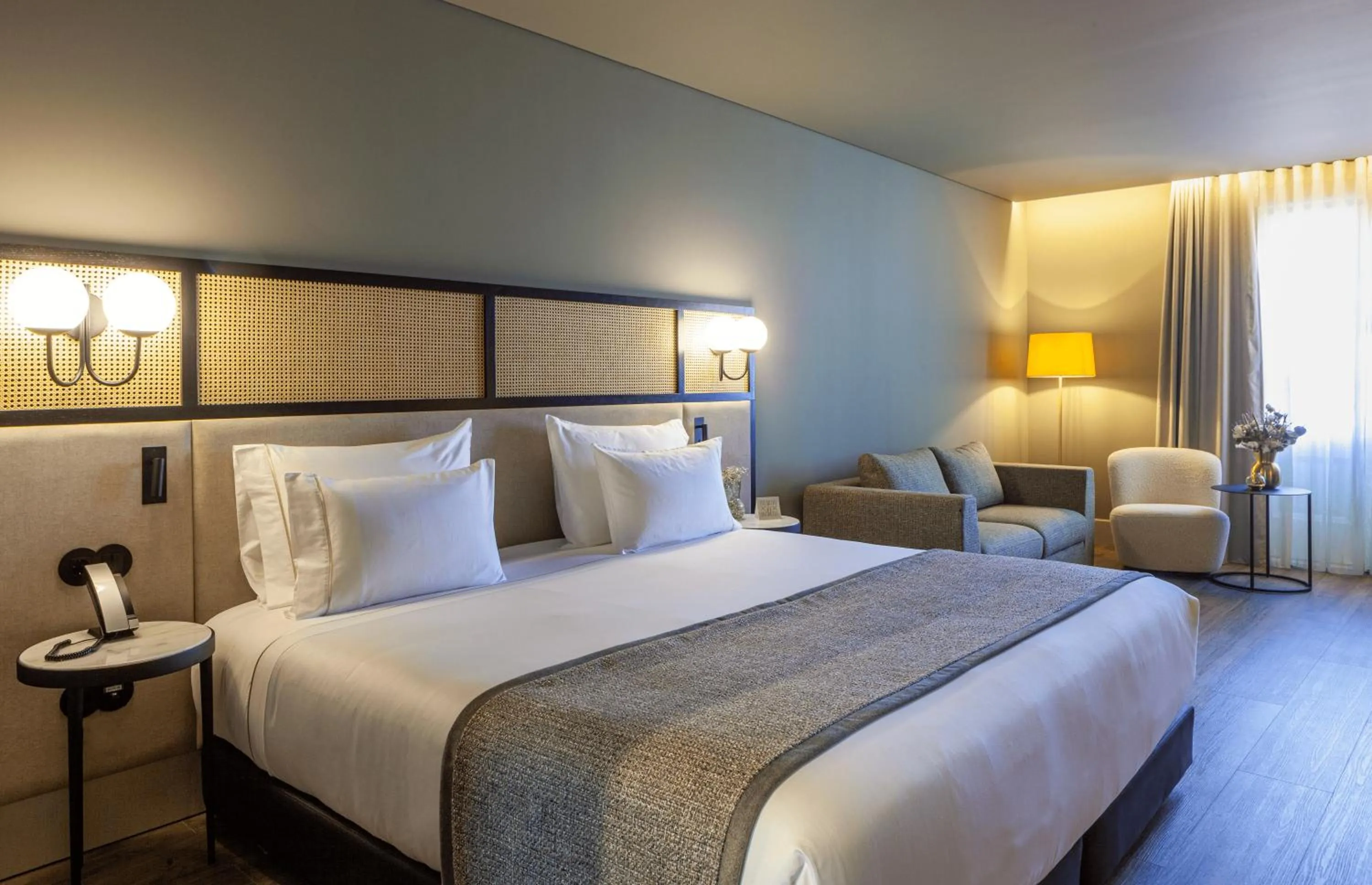 Bedroom, Bed in Timbre Virtudes