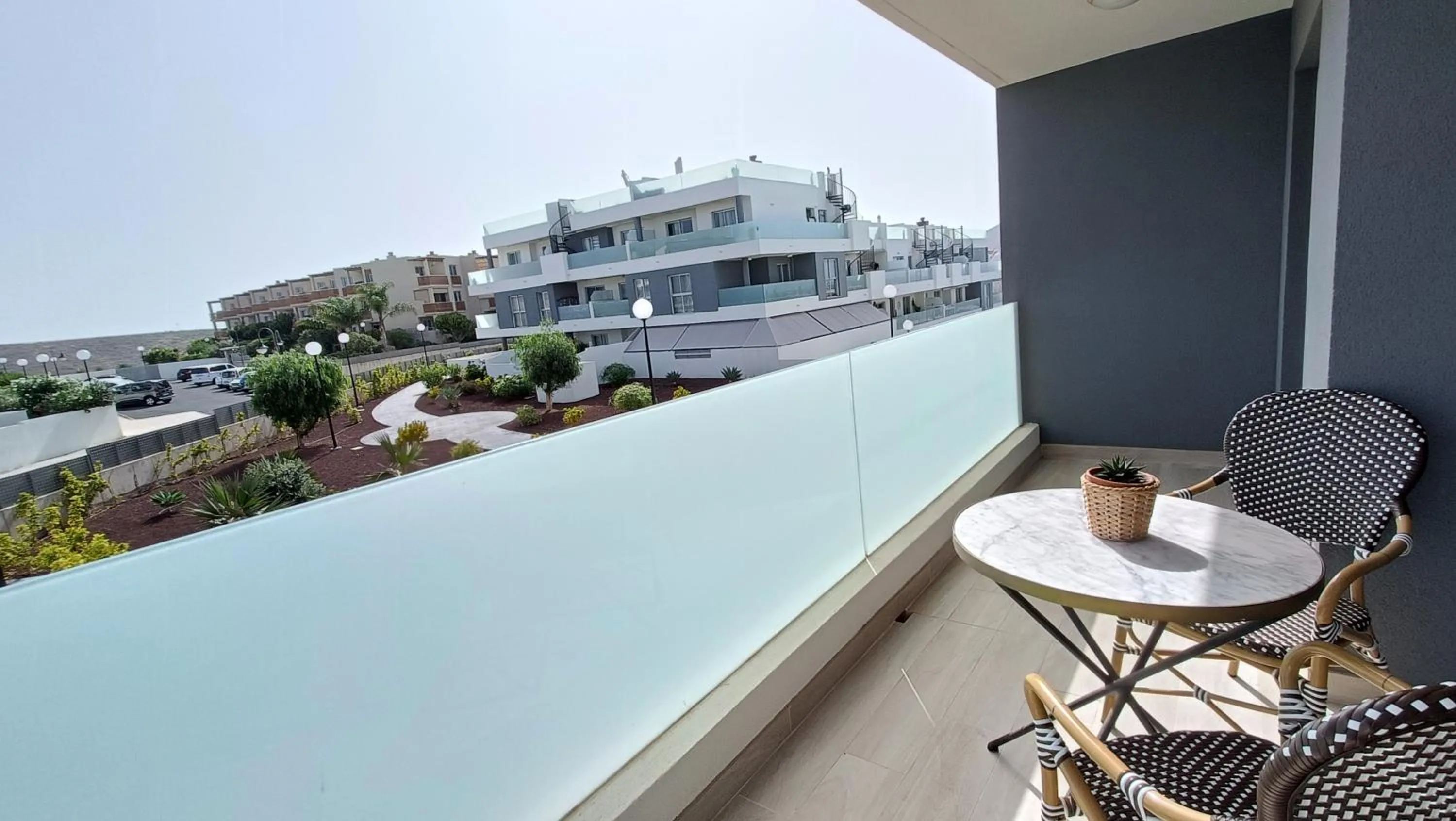 Balcony/Terrace in Amplio y cómodo apartamento.