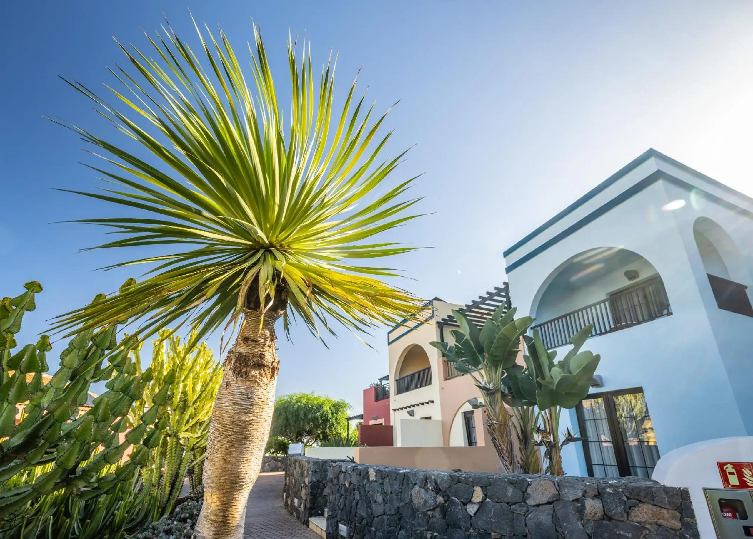 Property building in Luz Del Mar Property building in Luz Del Mar