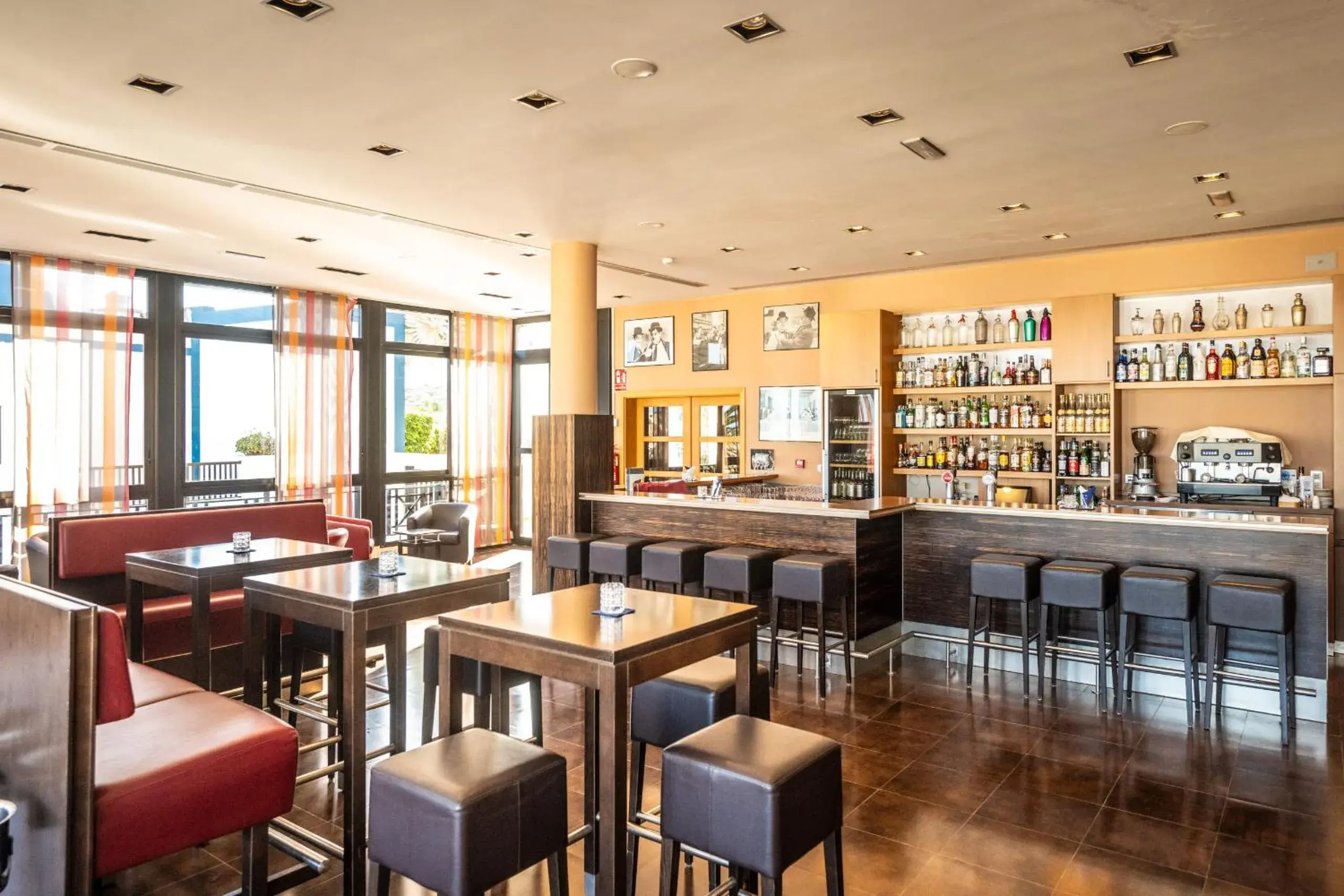 Lounge or bar in Luz Del Mar Lounge or bar in Luz Del Mar