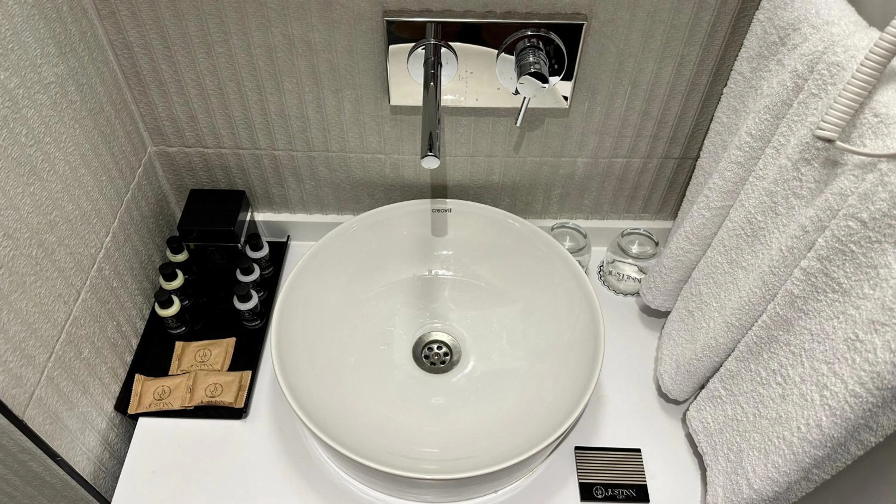 Toilet in Just Inn City