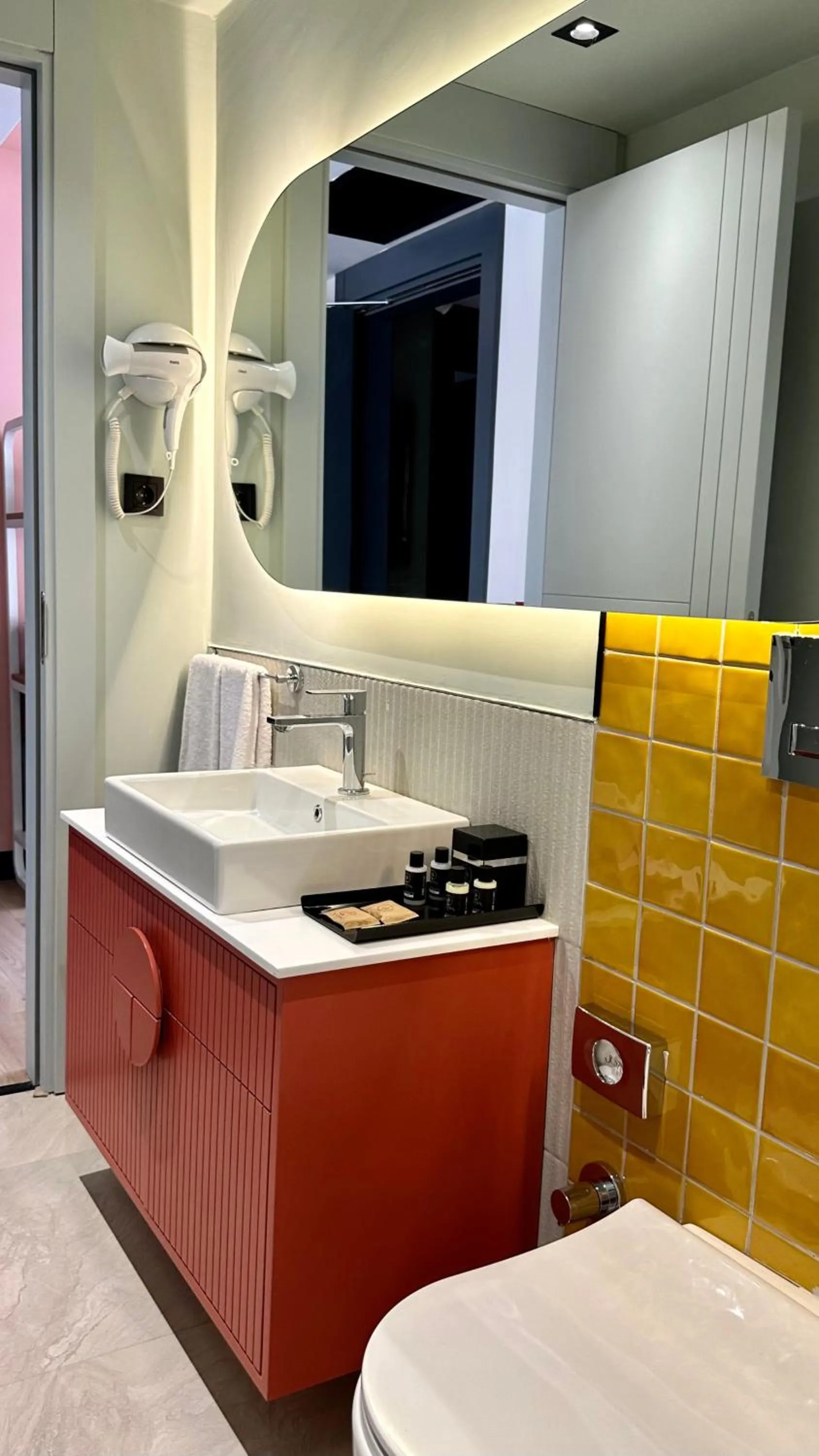 Bathroom in Just Inn City