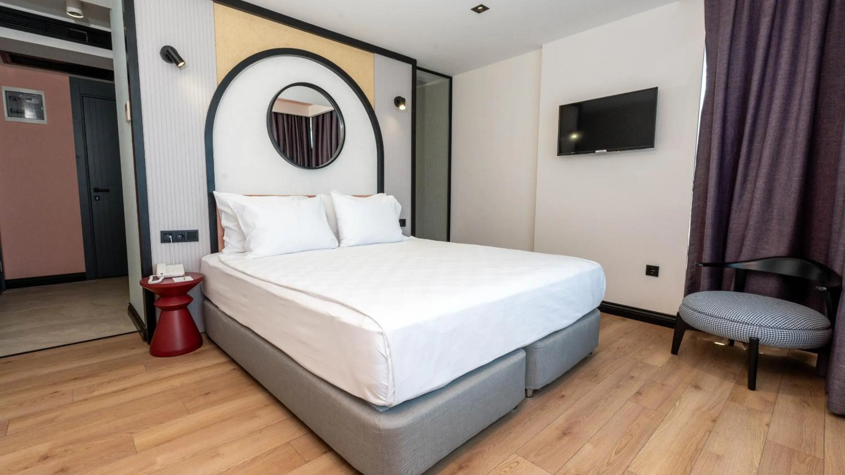 TV and multimedia, Bed in Just Inn City