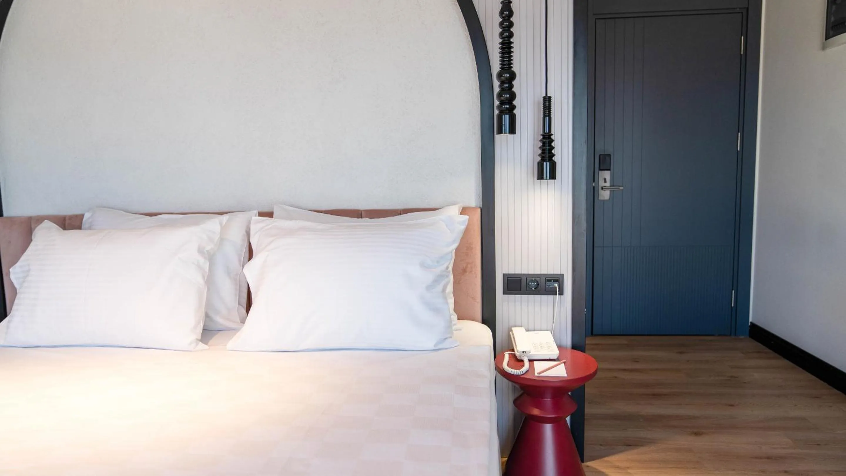 Decorative detail, Bed in Just Inn City