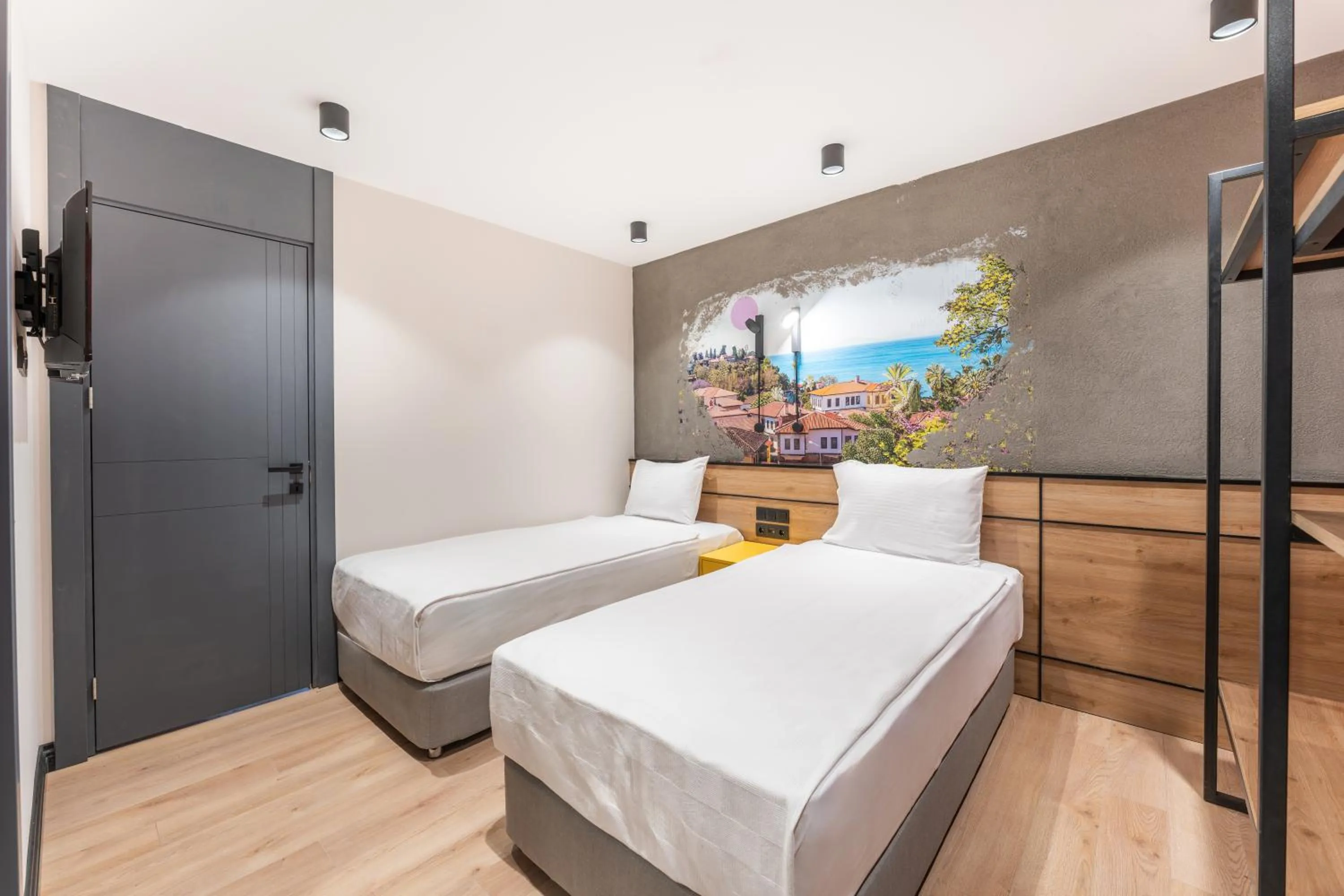 Bed in Just Inn City