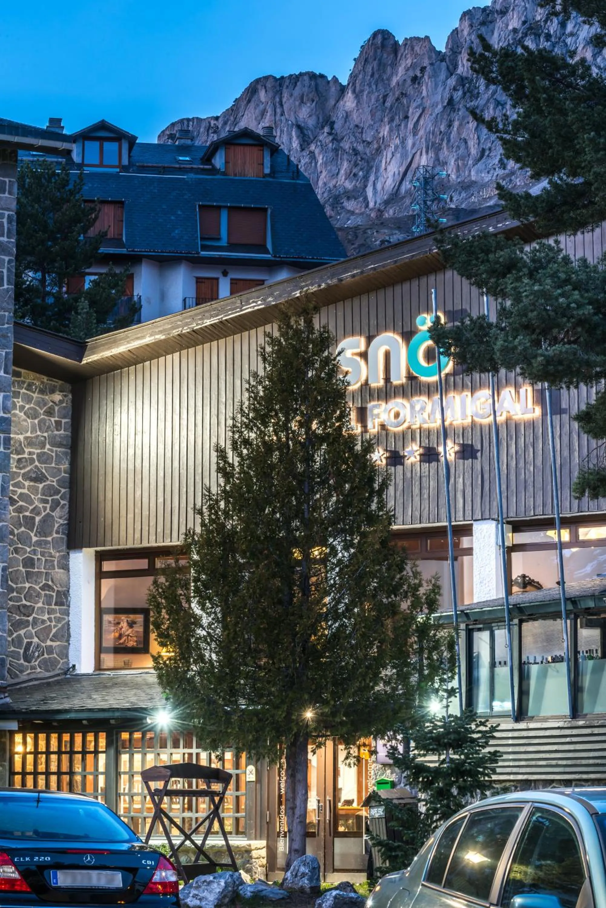Property building in SNÖ Hotel Formigal
