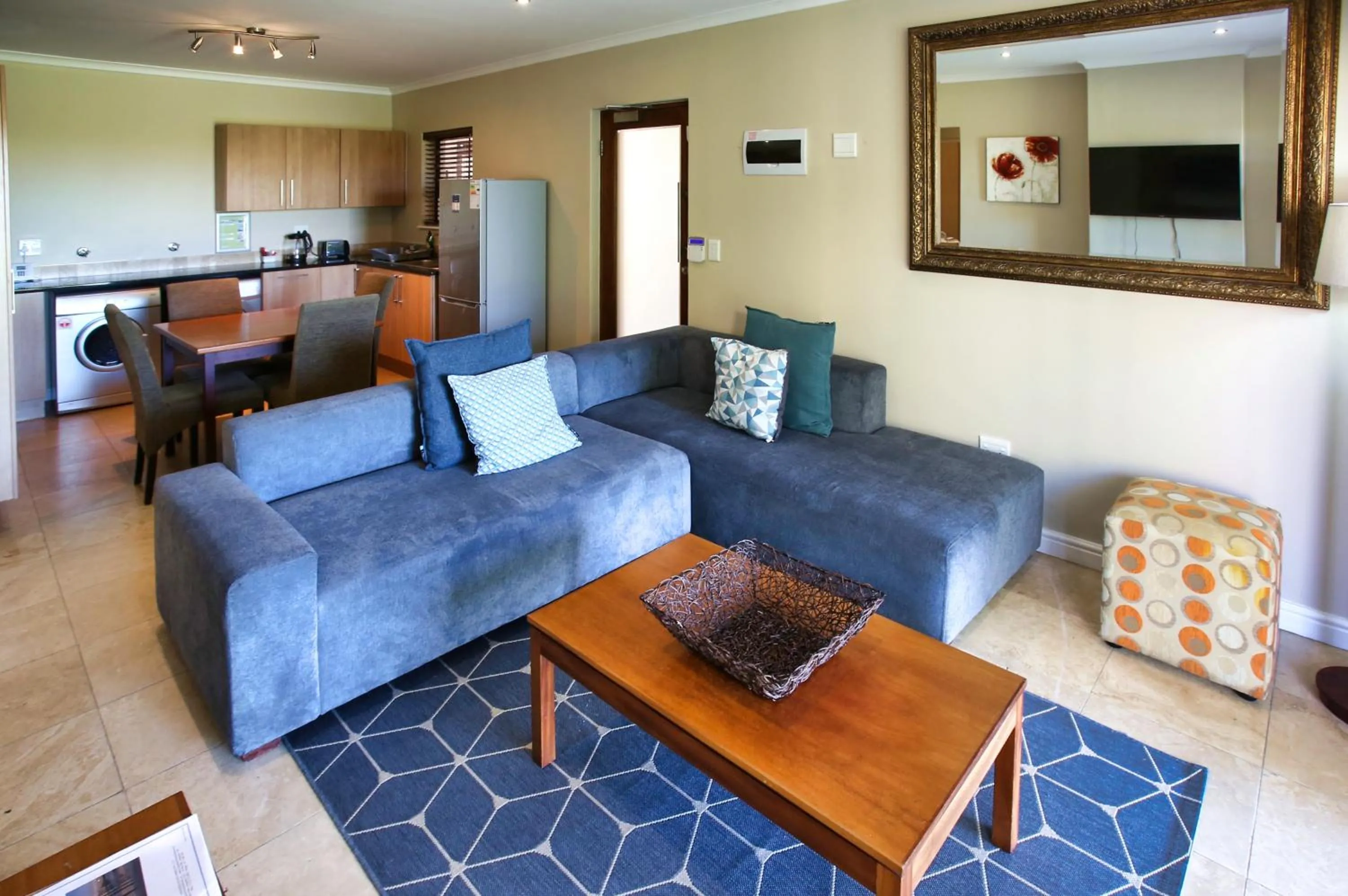 Kitchen or kitchenette in Ellefsen Golf Suite 103, Langebaan, 4-sleeper