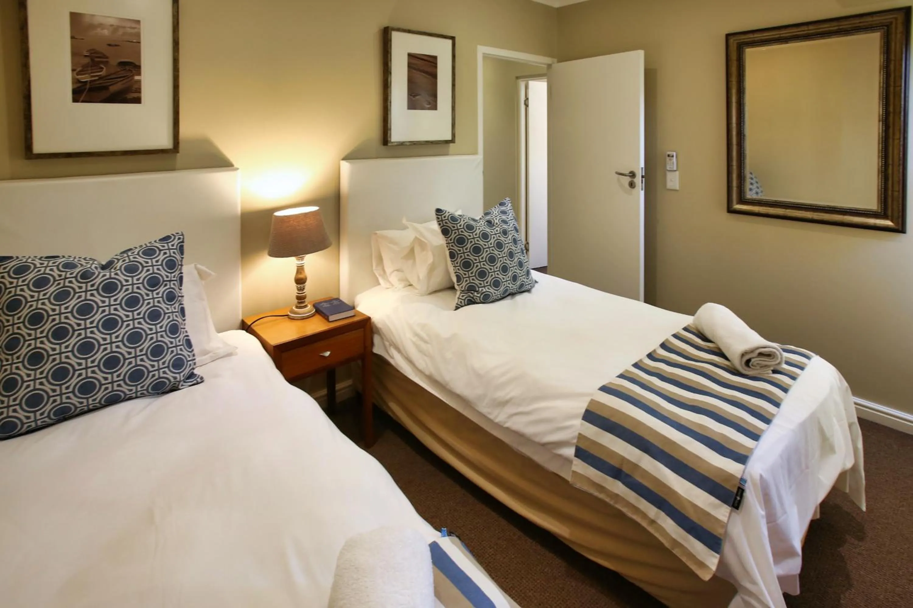 Bed in Ellefsen Golf Suite 103, Langebaan, 4-sleeper