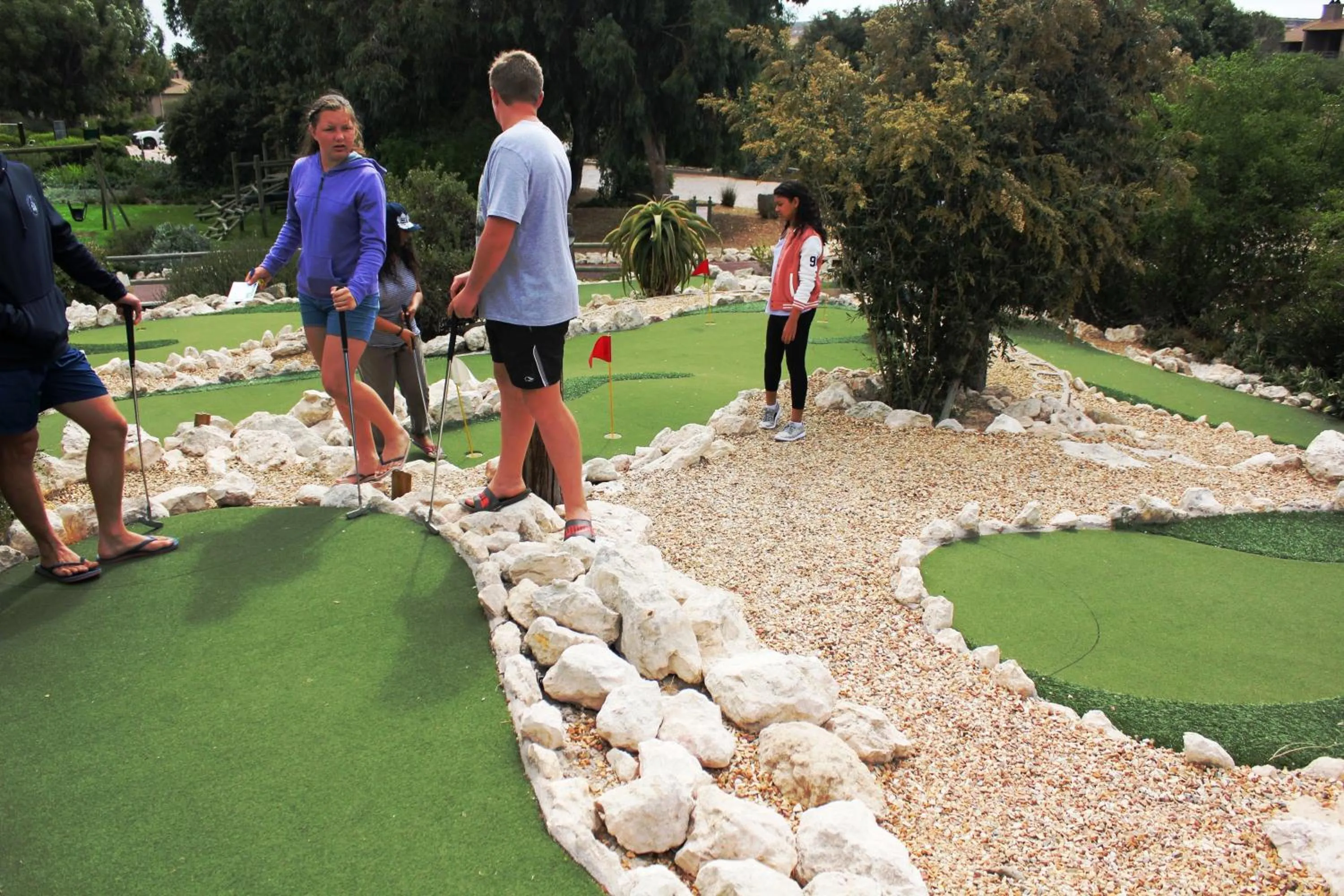 Minigolf in Ellefsen Golf Suite 103, Langebaan, 4-sleeper
