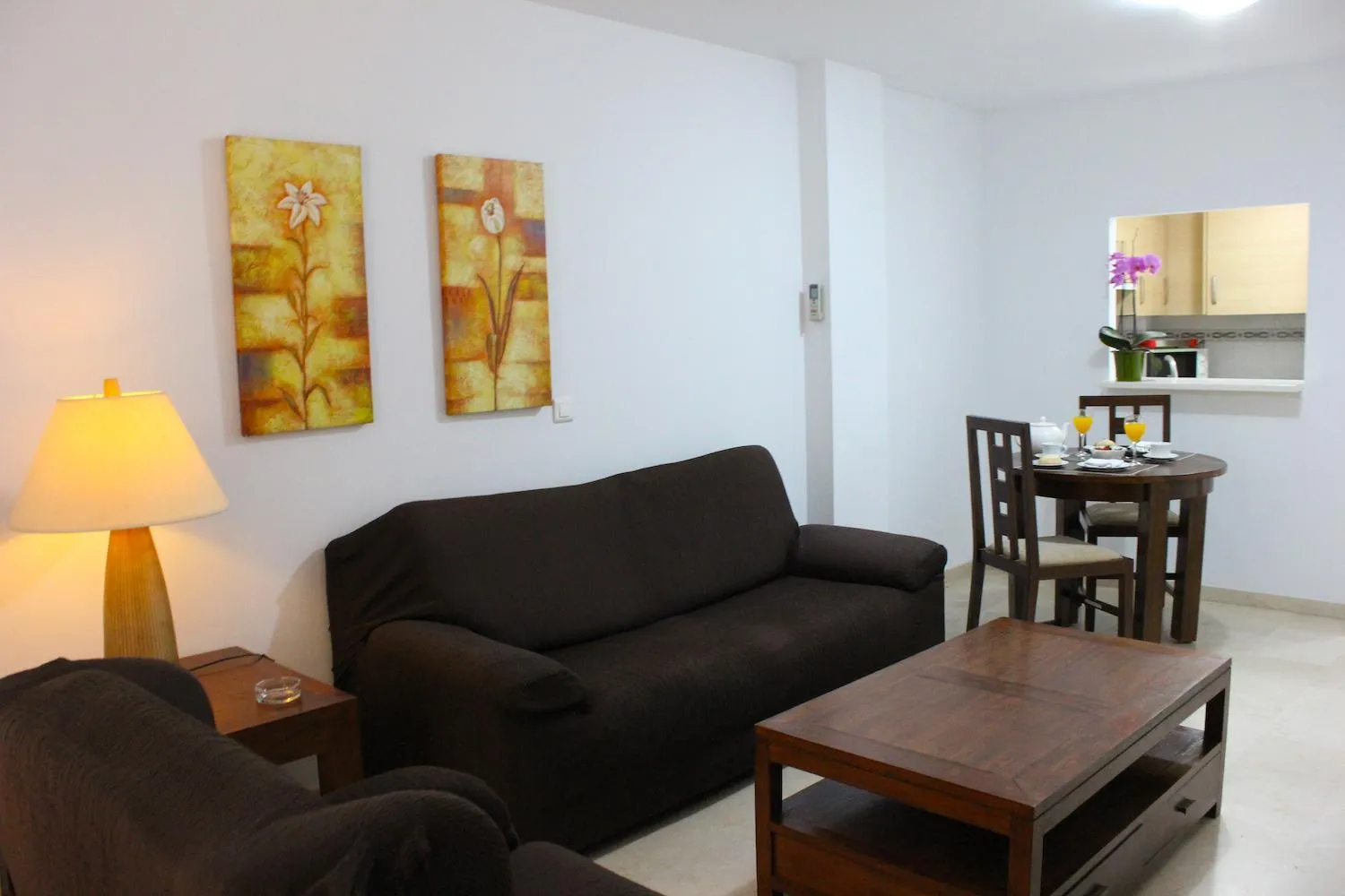 Living room in Hotel Apartamentos Manilva Sun