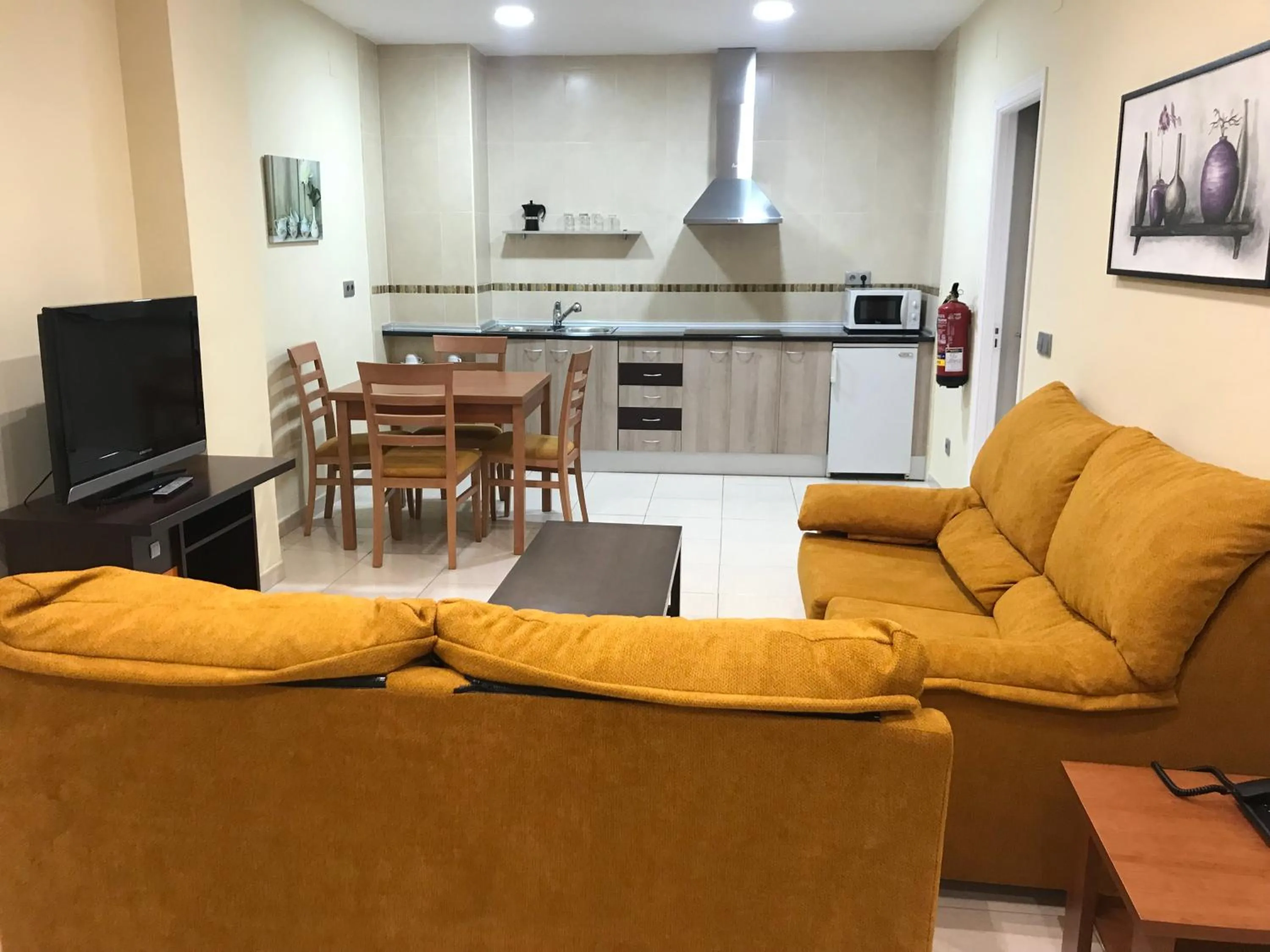 Seating area in Hotel Alfonso VIII De Cuenca