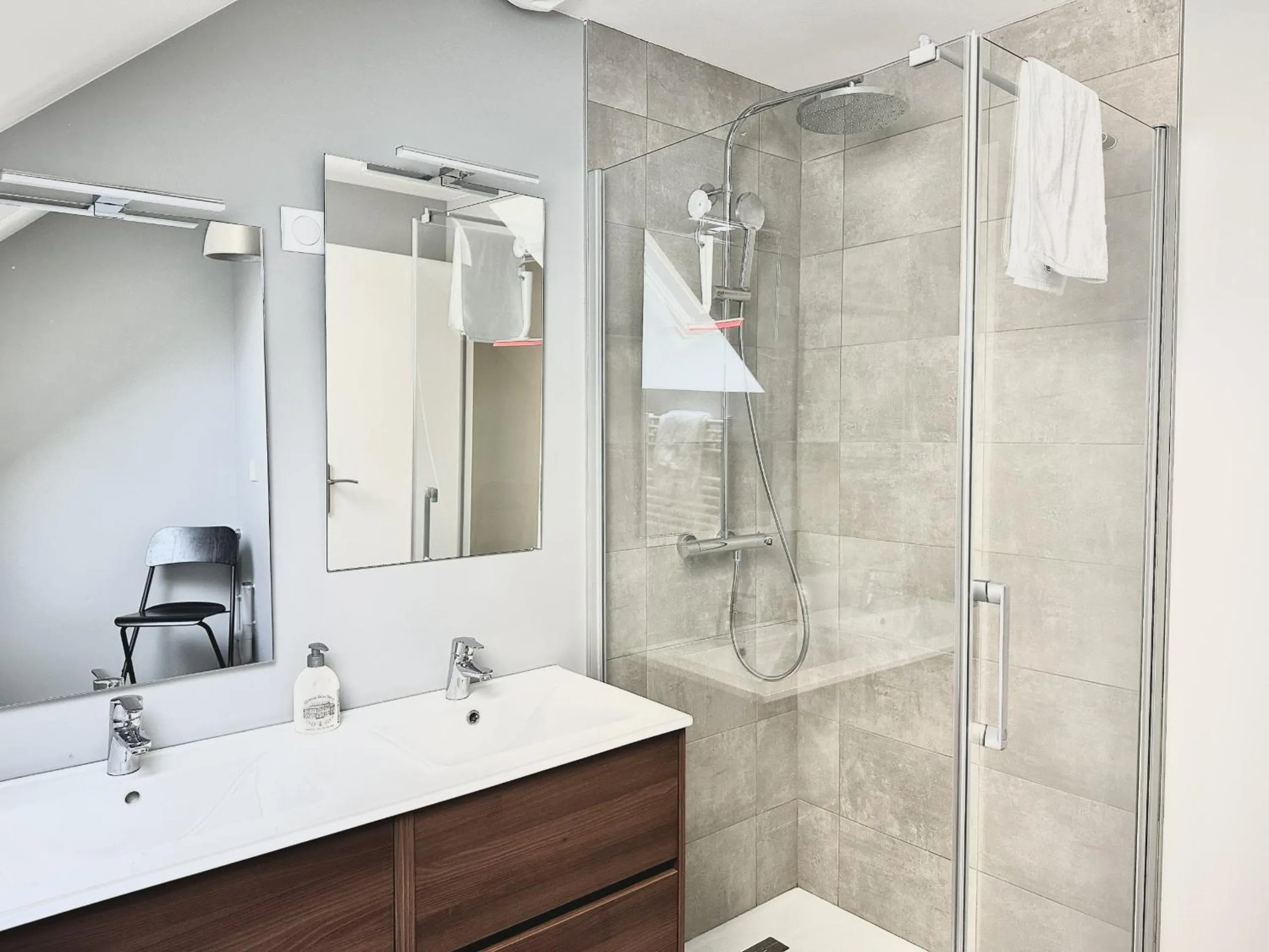 Bathroom in Le Patio de Loiseau