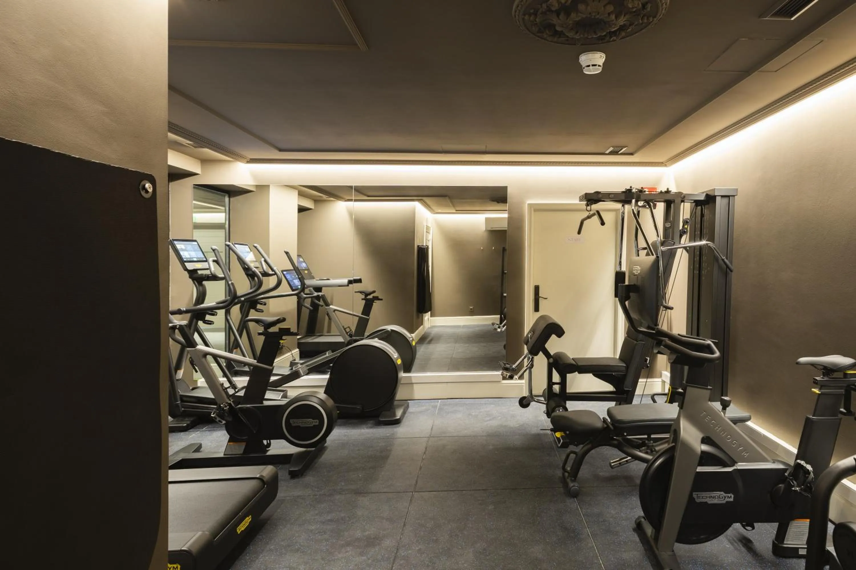 Fitness centre/facilities in Hotel Luze Boutique San Sebastian