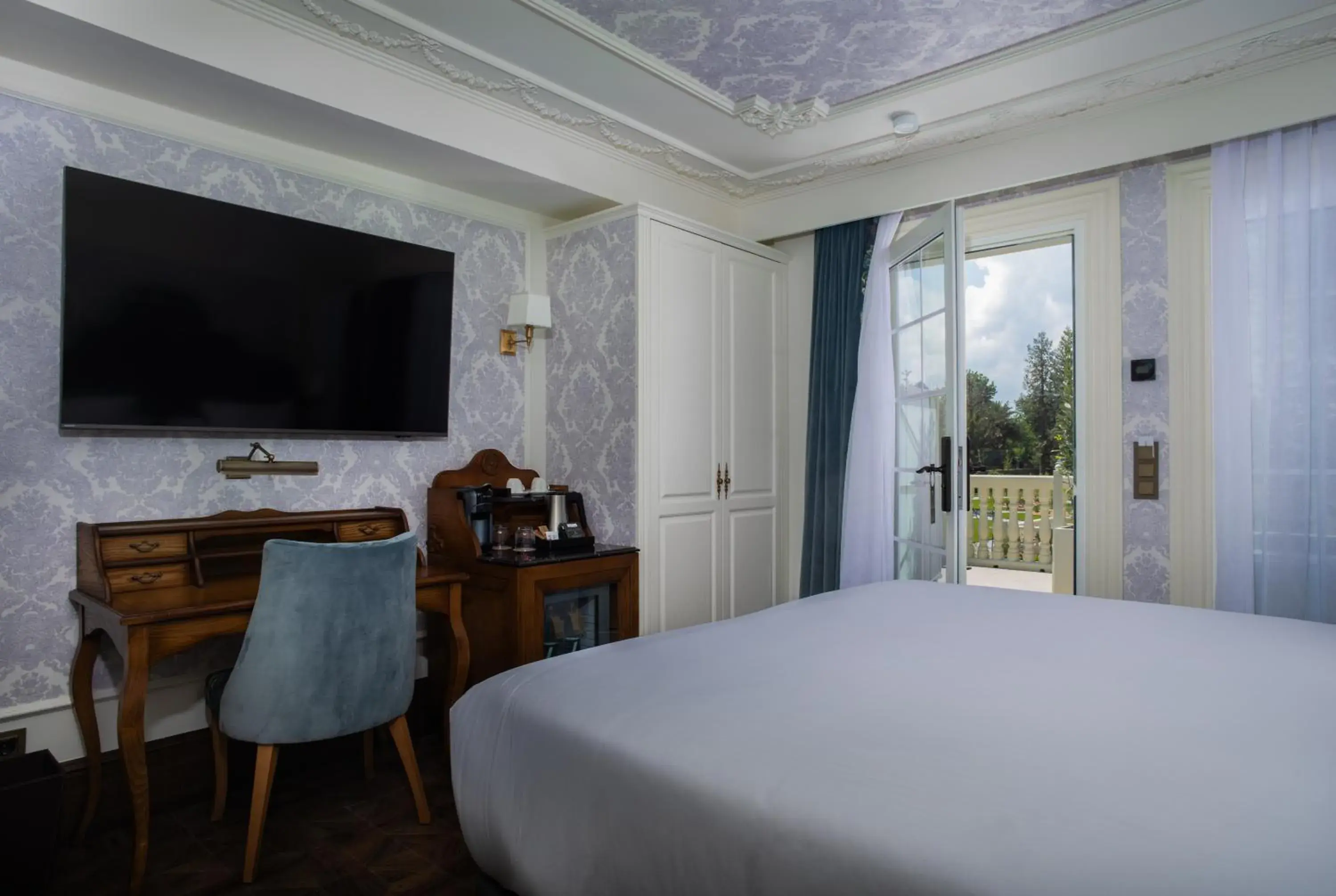 Executive with Terrace in Hotel Luze Boutique San Sebastian Executive with Terrace in Hotel Luze Boutique San Sebastian