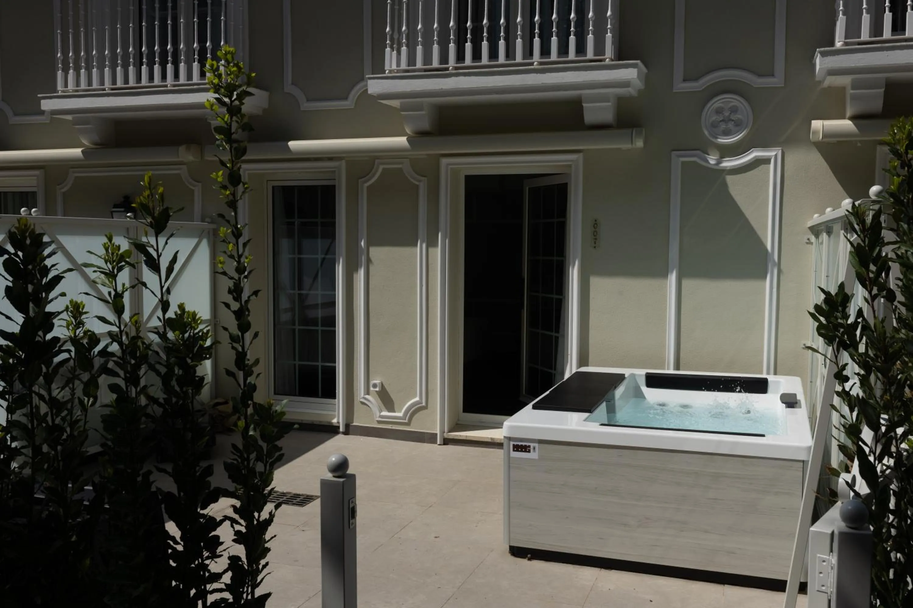 Hot Tub in Hotel Luze Boutique San Sebastian