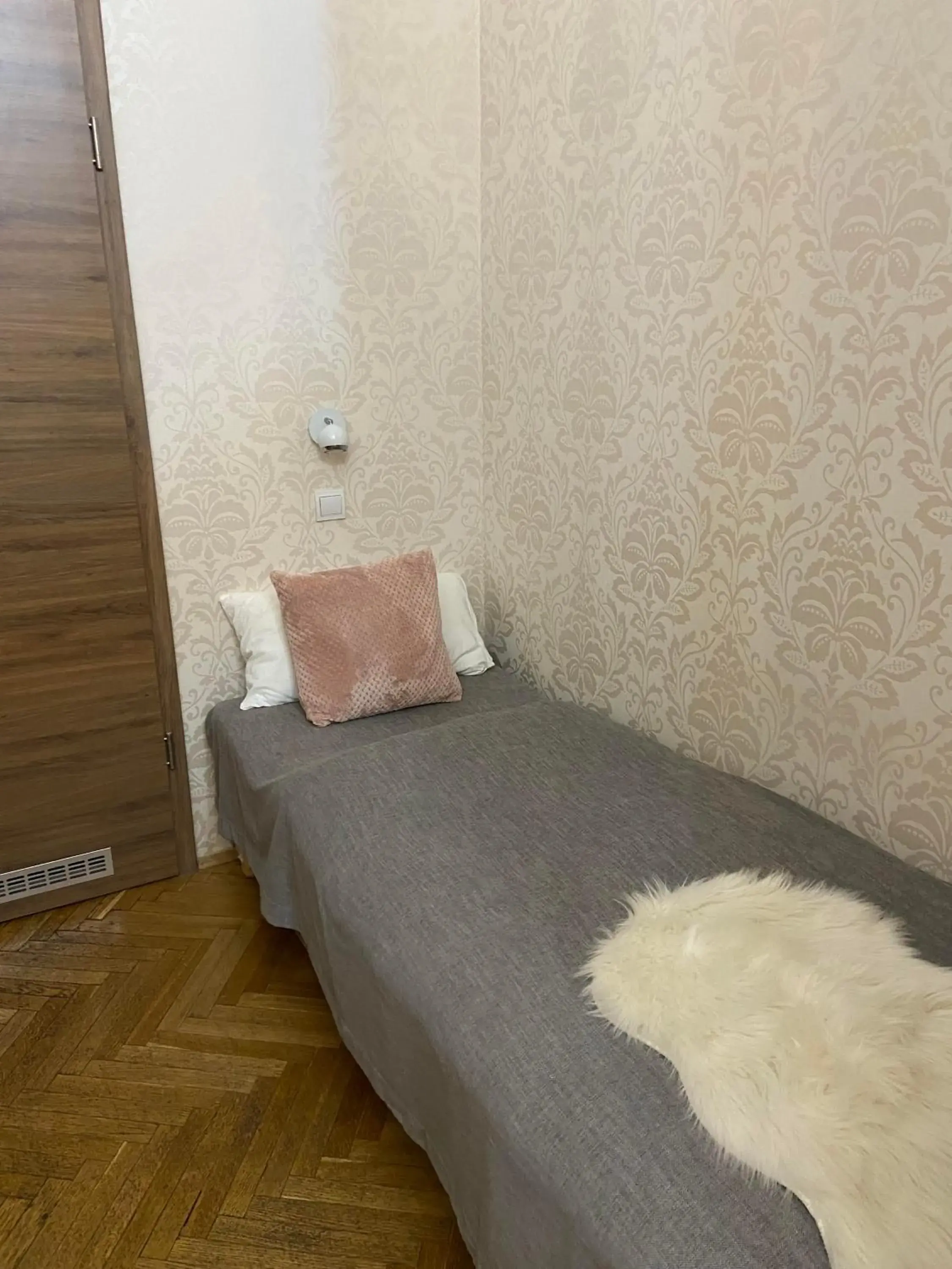 Standard Triple Room in The Cream Standard Triple Room in The Cream