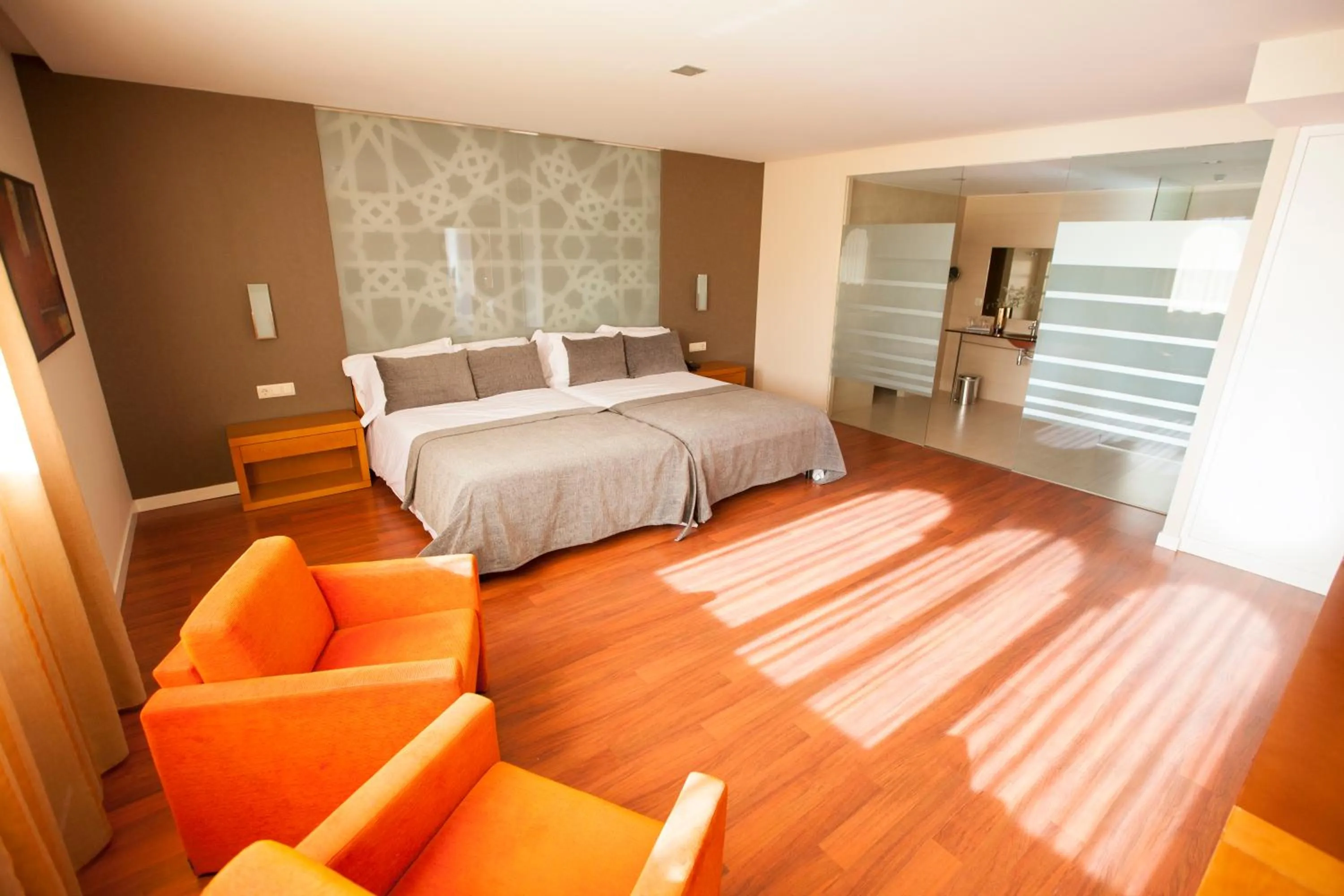 Photo of the whole room, Bed in Hotel Granada Palace