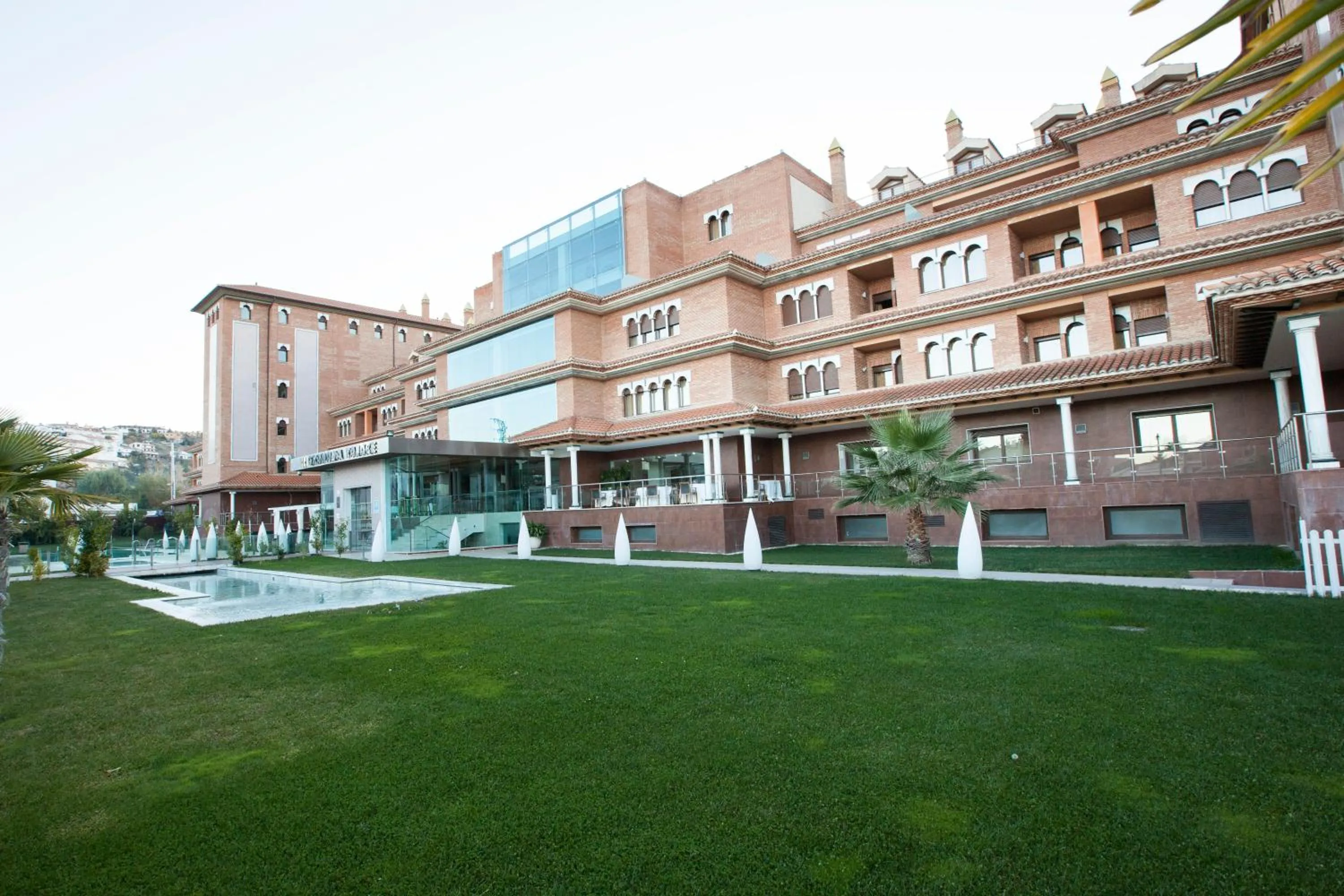 Property building in Hotel Granada Palace