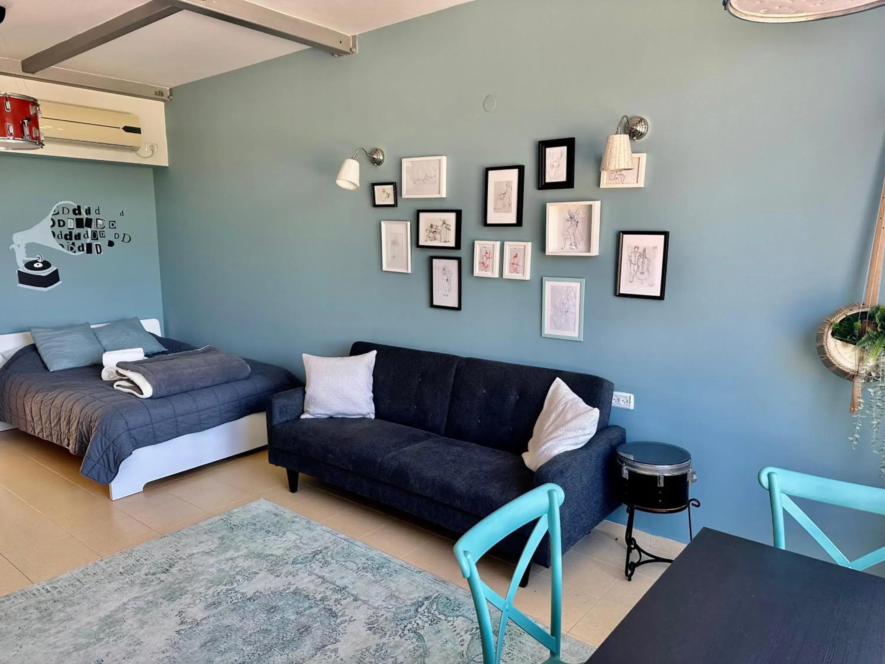 Family Studio in Ein Hod - Artists Village Family Studio in Ein Hod - Artists Village