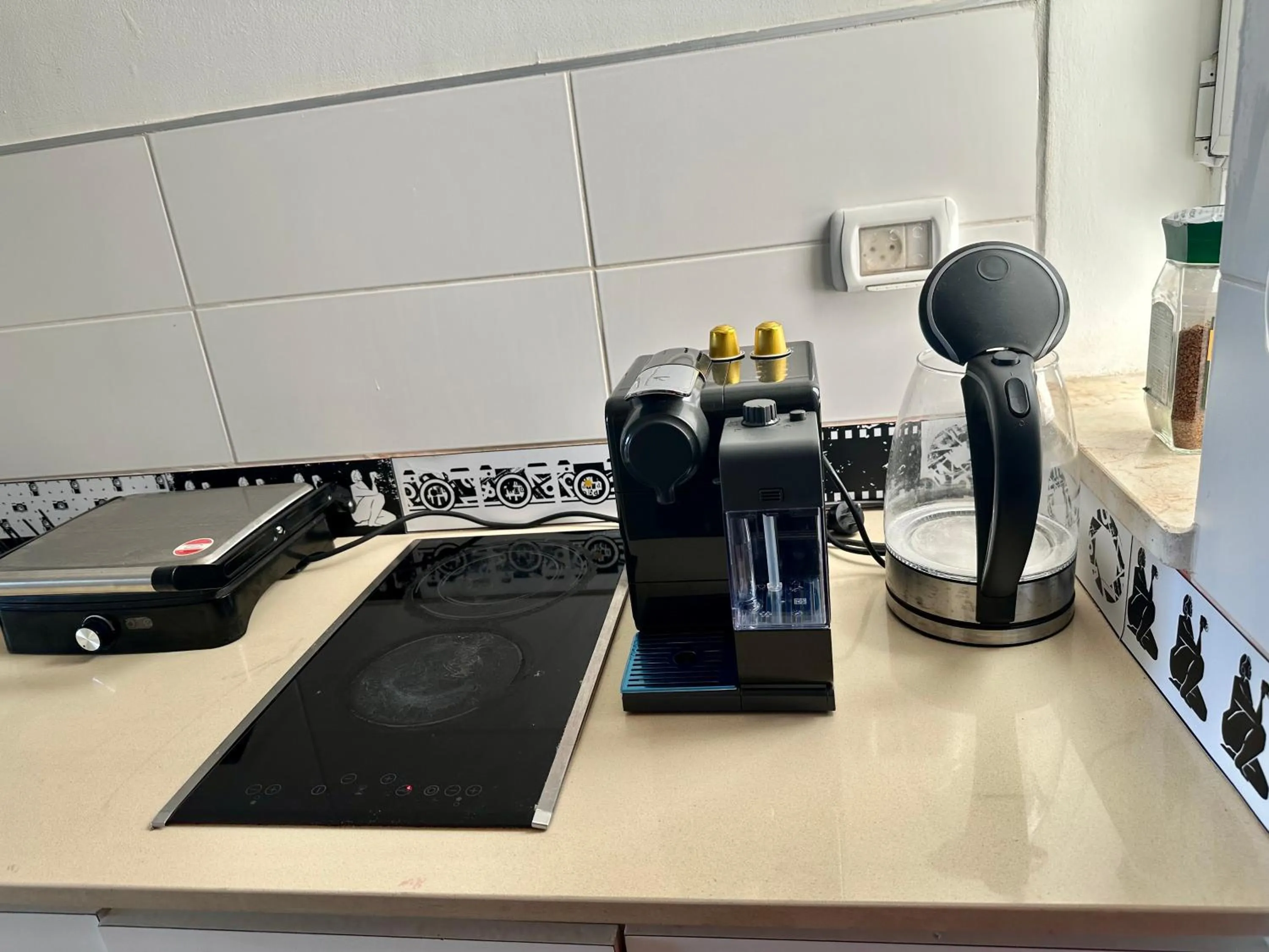 Coffee/tea facilities in Ein Hod - Artists Village