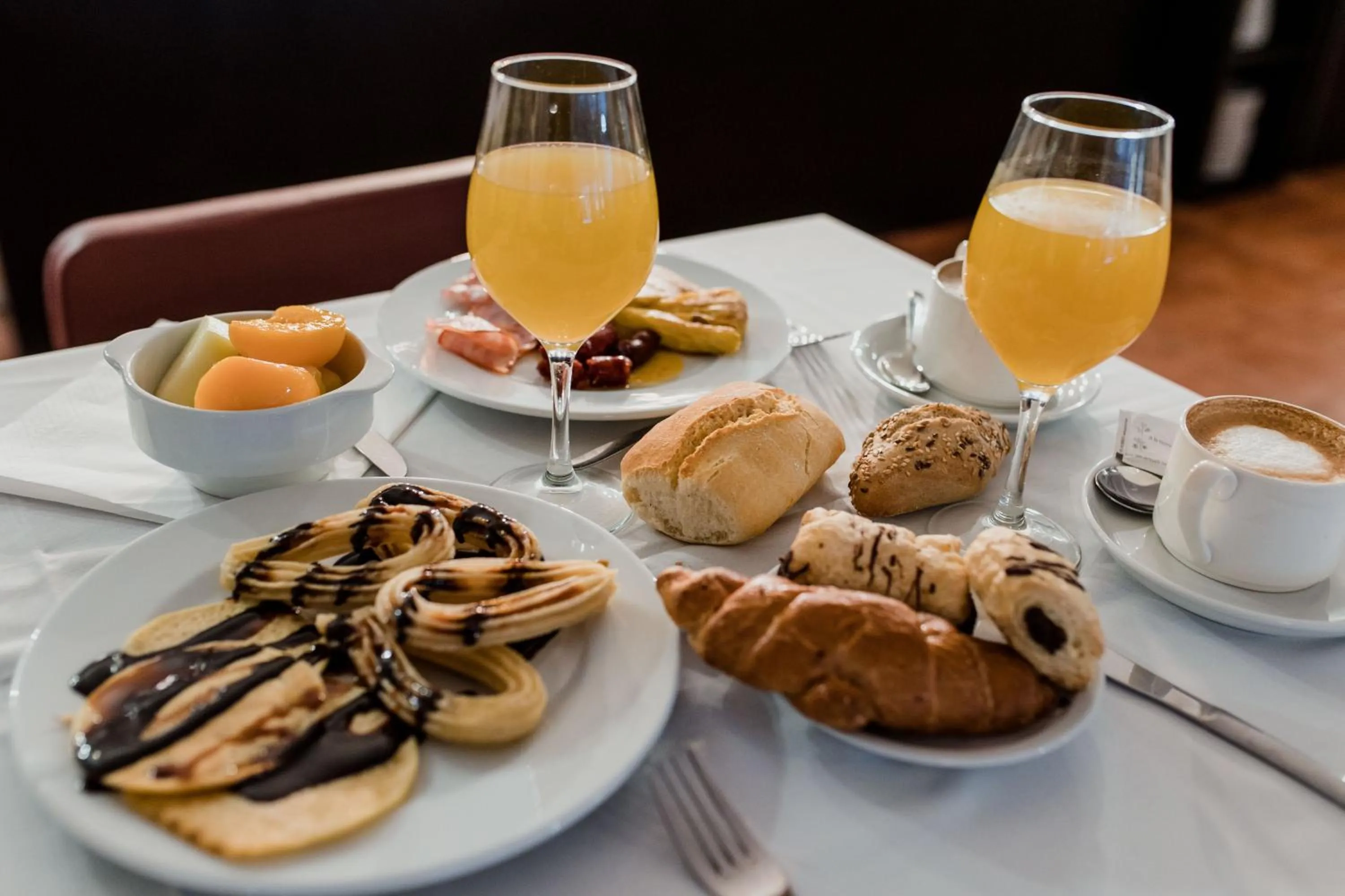 Buffet breakfast in Mont Blanc