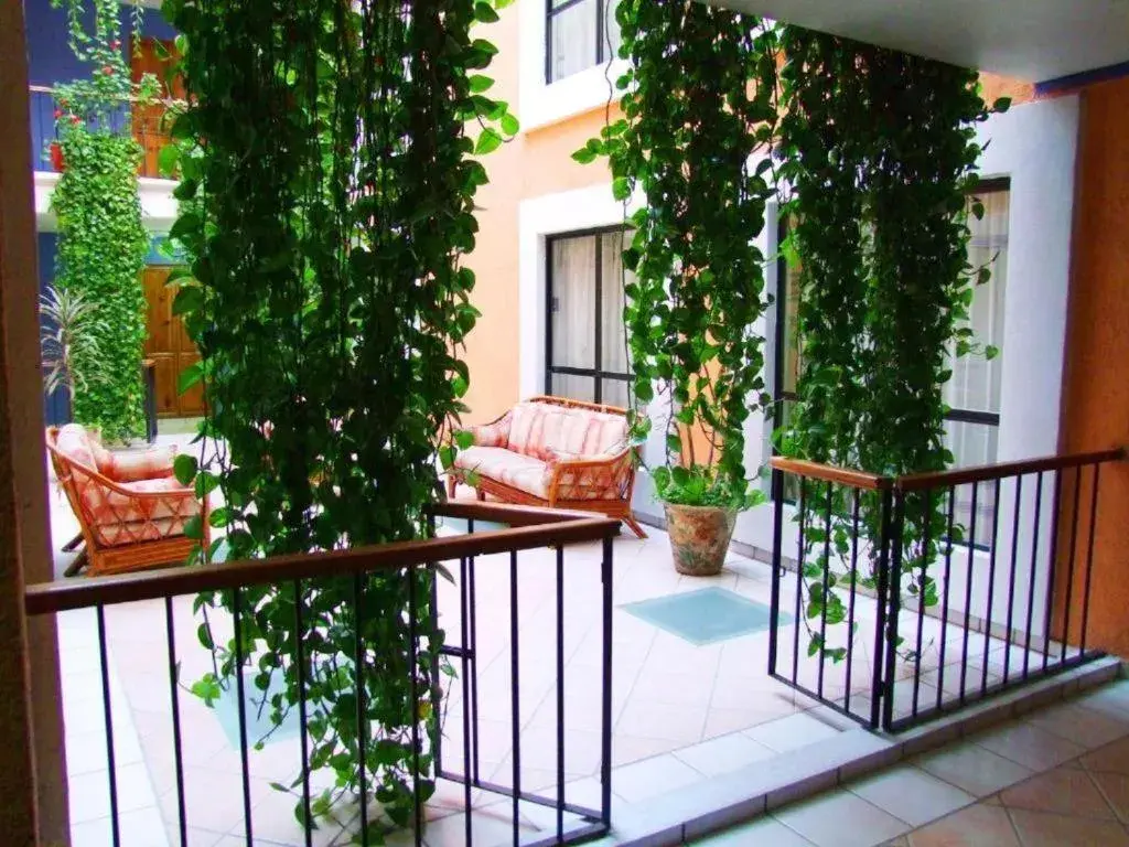 Living room in Hotel Oaxaca Dorado Living room in Hotel Oaxaca Dorado