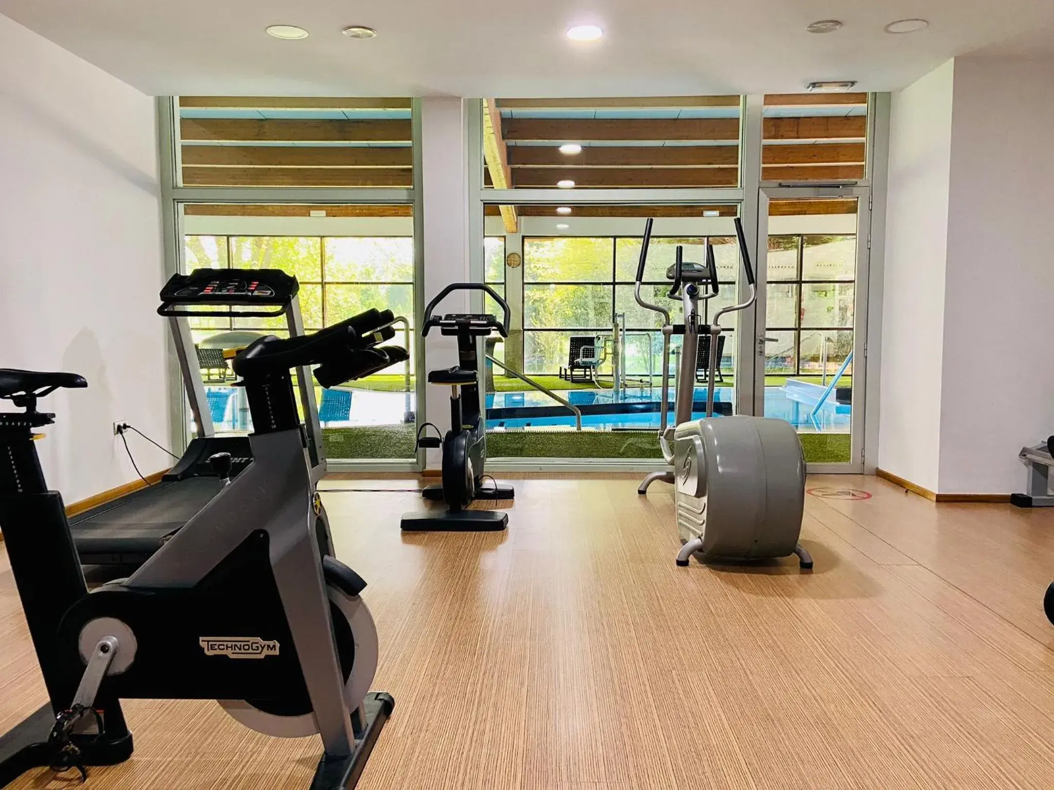Fitness centre/facilities in Oca Palacio De La Llorea Hotel & Spa Fitness centre/facilities in Oca Palacio De La Llorea Hotel & Spa