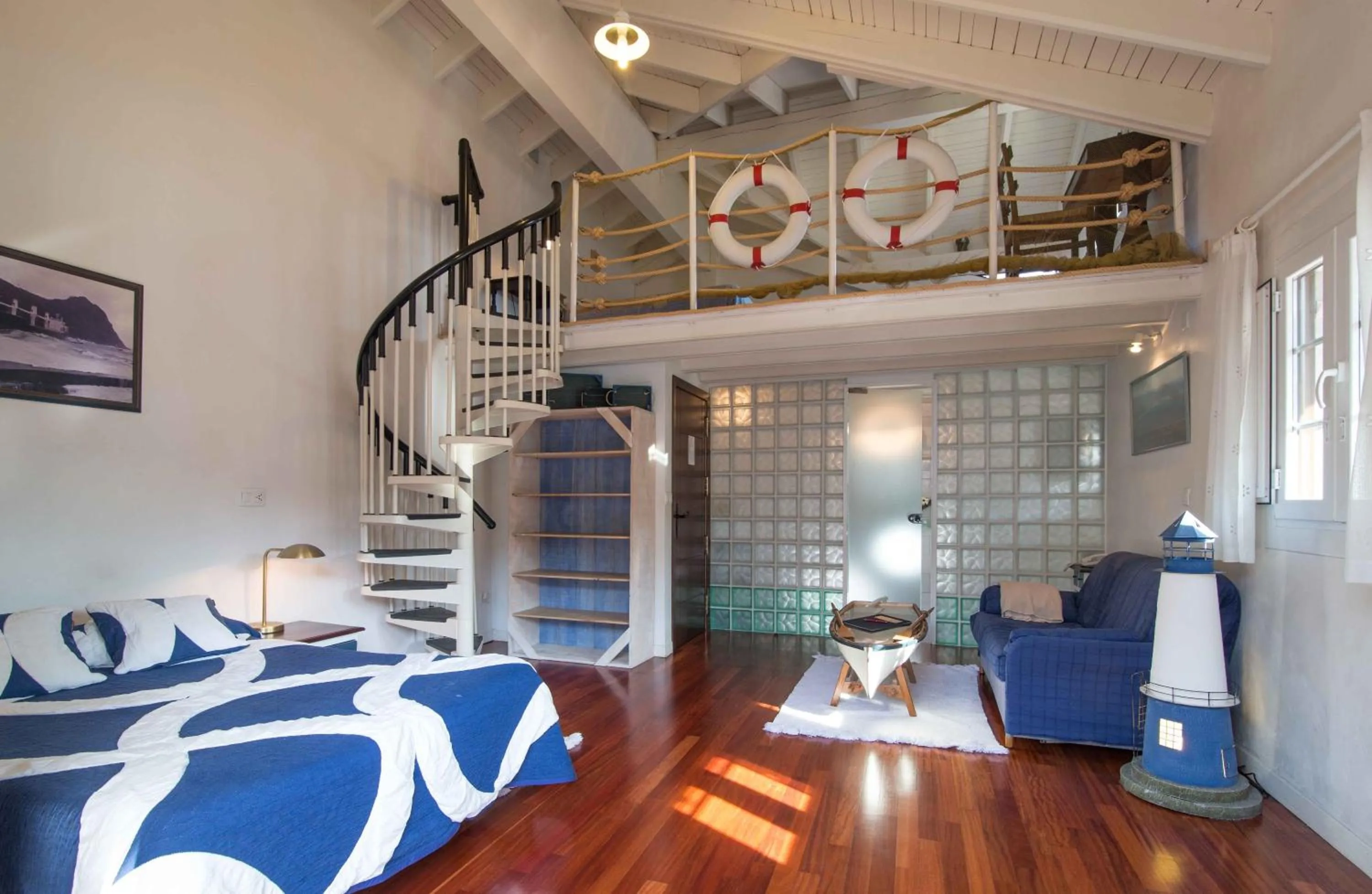 Photo of the whole room, Bed in Hotel SPA Atxaspi