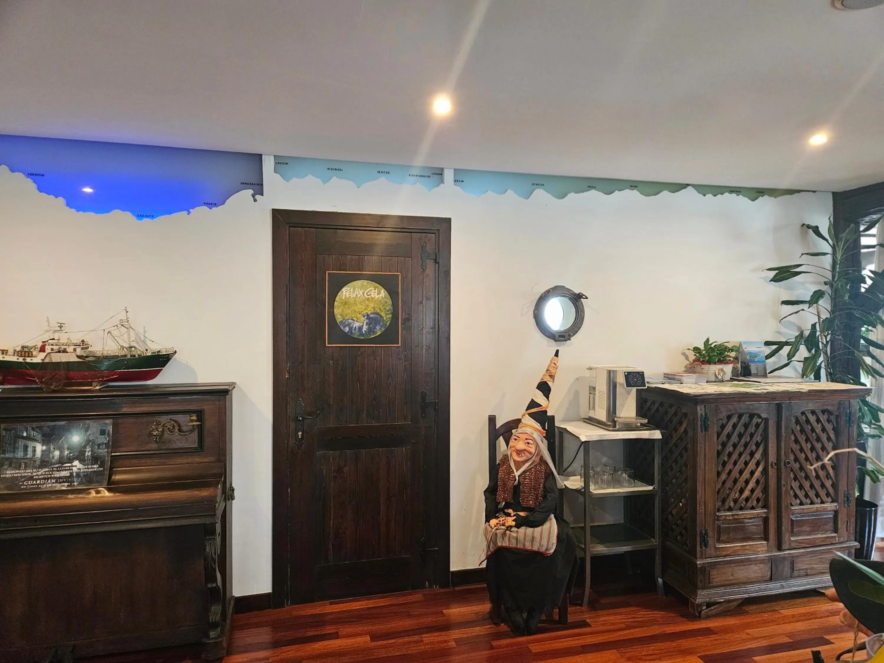 Lobby or reception in Hotel SPA Atxaspi