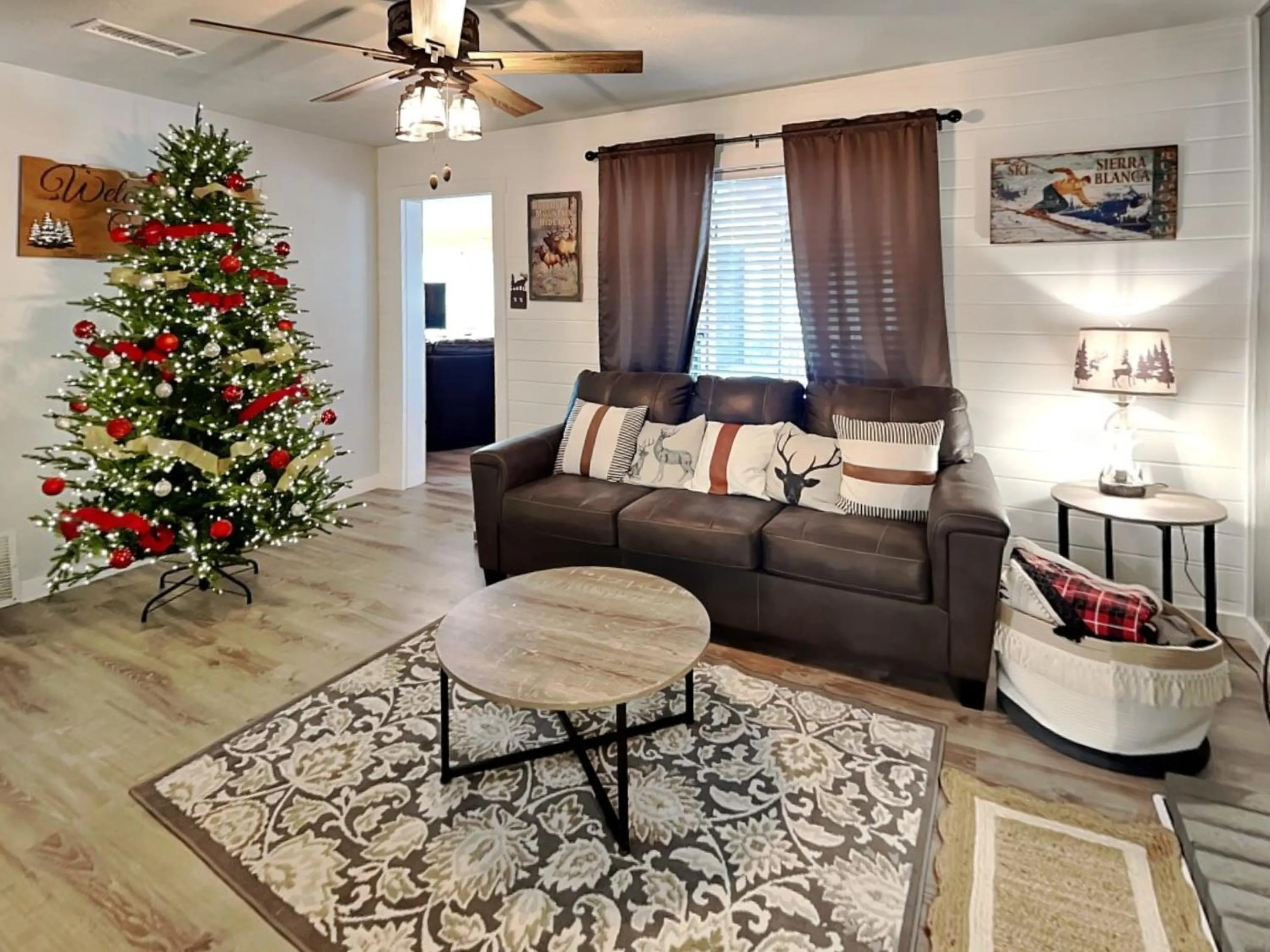 The Elk Meadow Cozy Cabin