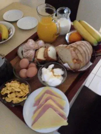 Breakfast in Theros Hotel Breakfast in Theros Hotel