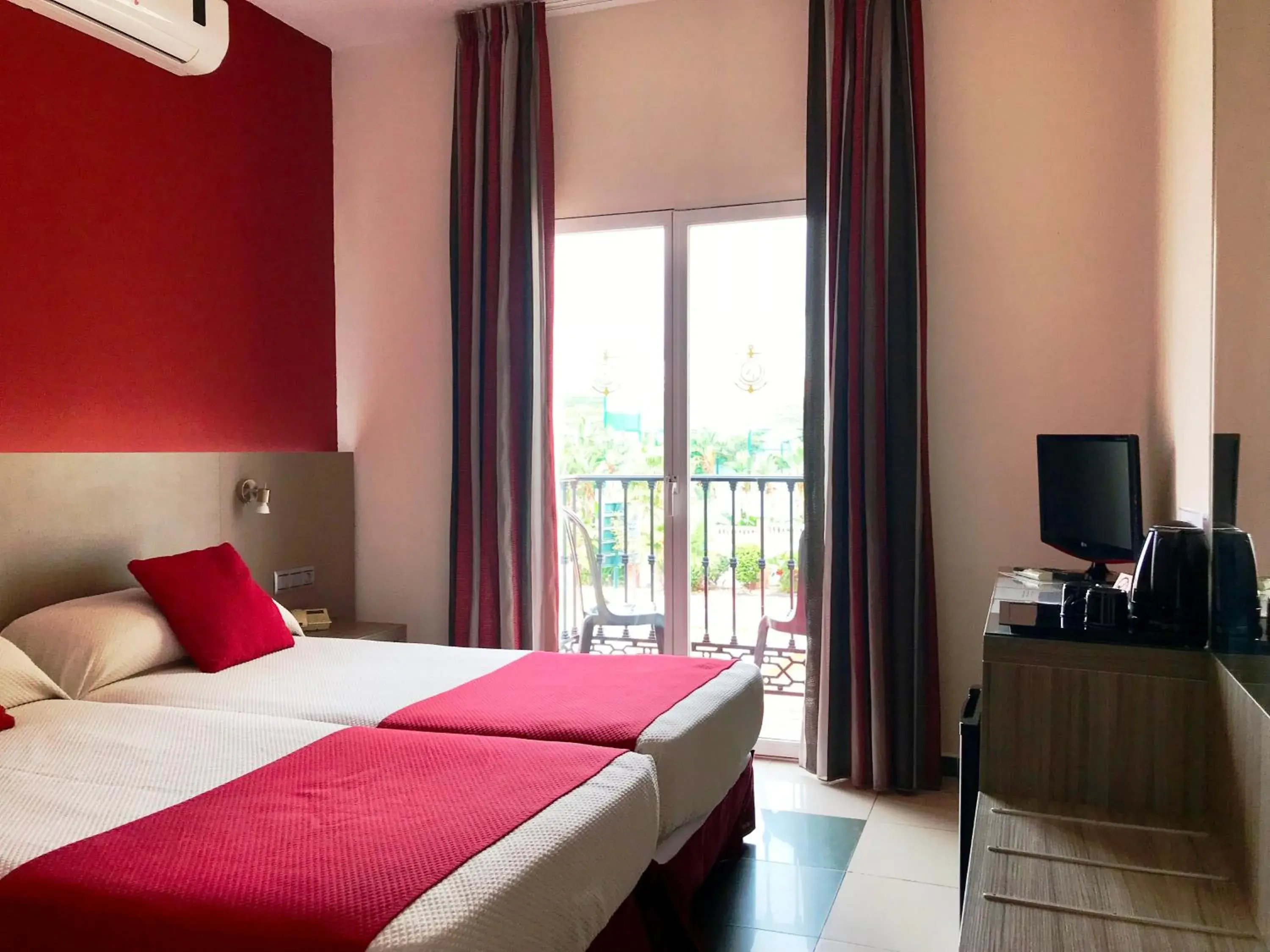 Double Room with Balcony in Hotel Nerja Club by Dorobe Double Room with Balcony in Hotel Nerja Club by Dorobe