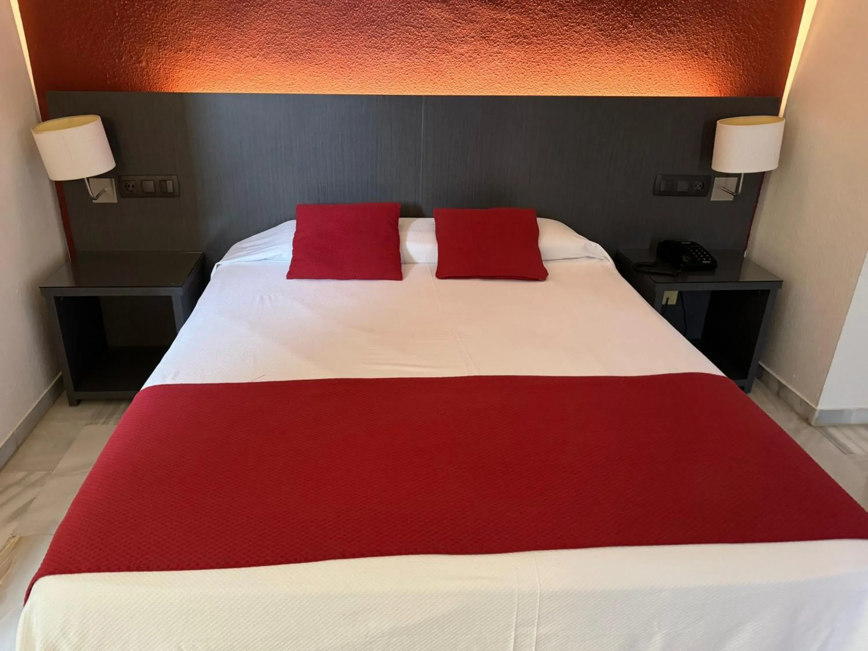 Economy Double Room with Spa Access in Hotel Nerja Club by Dorobe Economy Double Room with Spa Access in Hotel Nerja Club by Dorobe