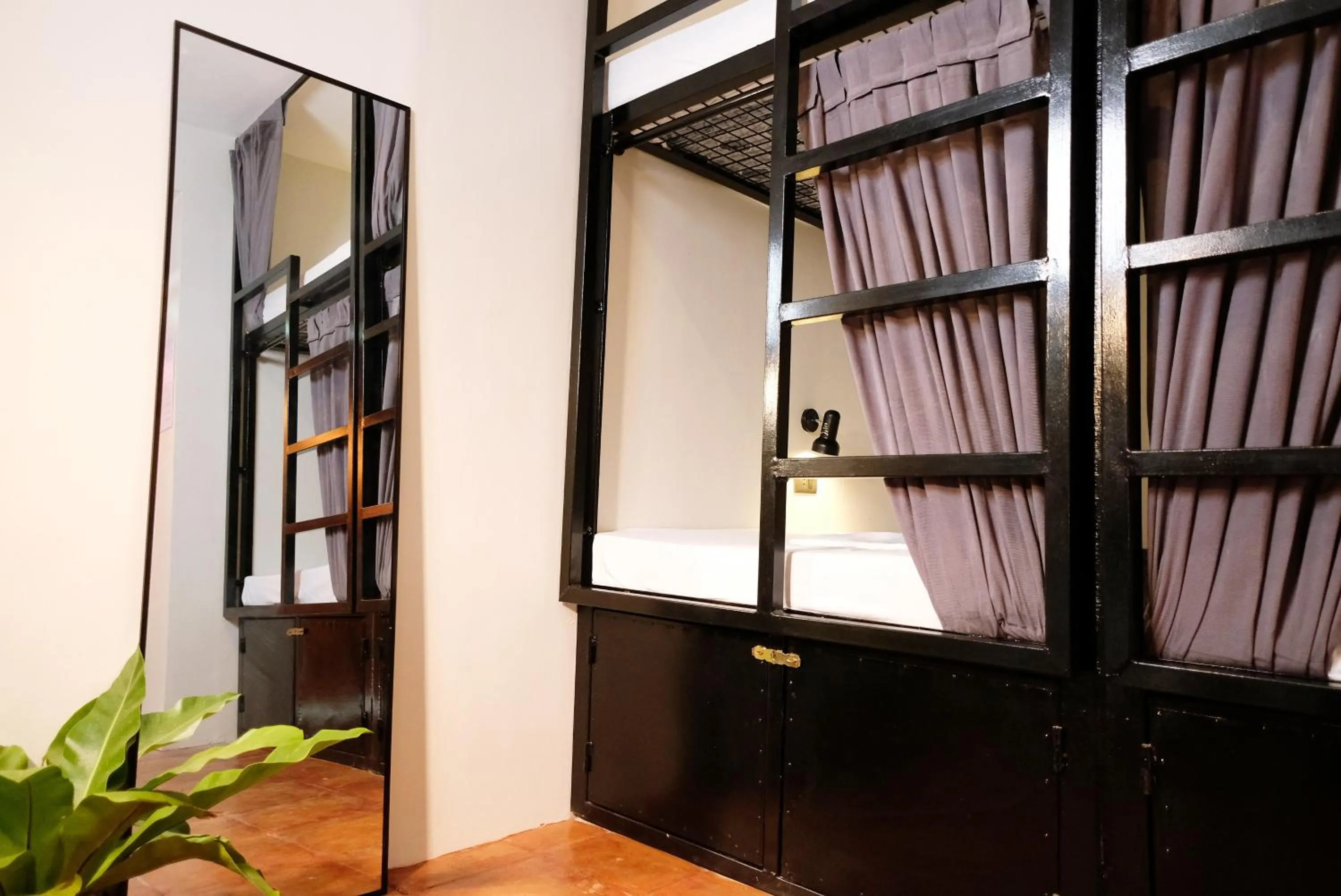 bunk bed in Mad Monkey Dumaguete