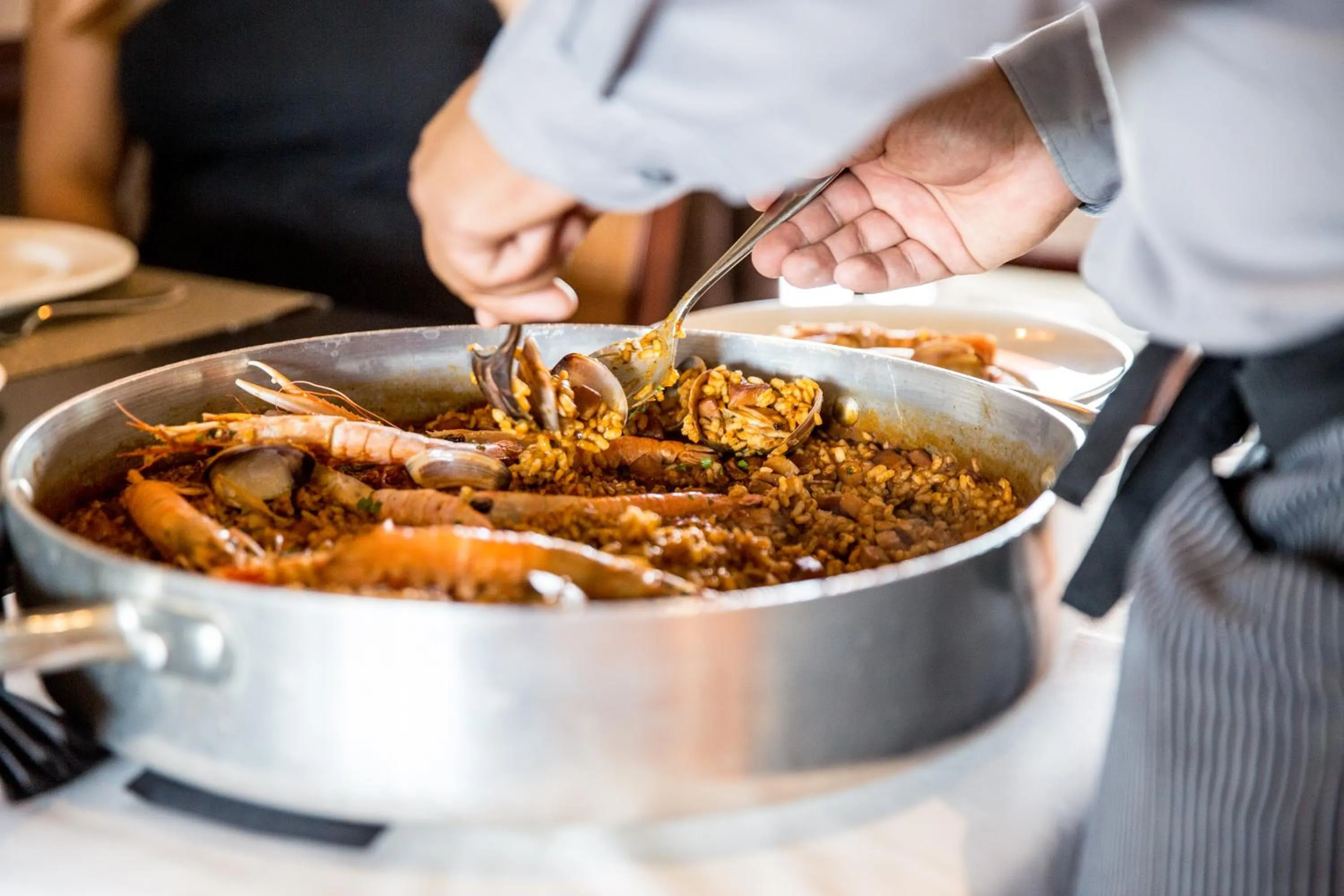 Food in Apartahotel Suites Vila Birdie