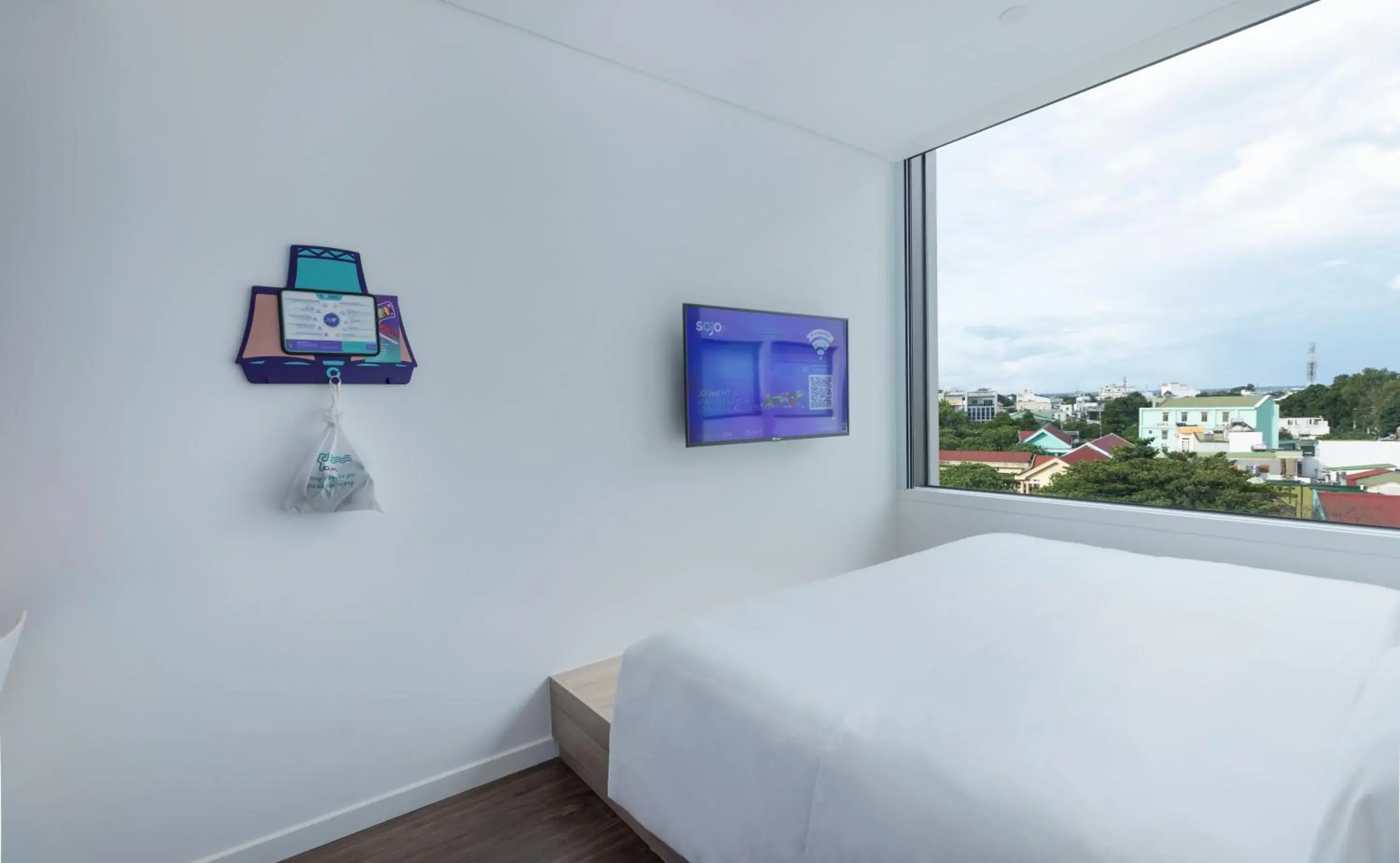 Deluxe Double Room - single occupancy in Tru by Hilton Buon Ma Thuot City Centre Deluxe Double Room - single occupancy in Tru by Hilton Buon Ma Thuot City Centre