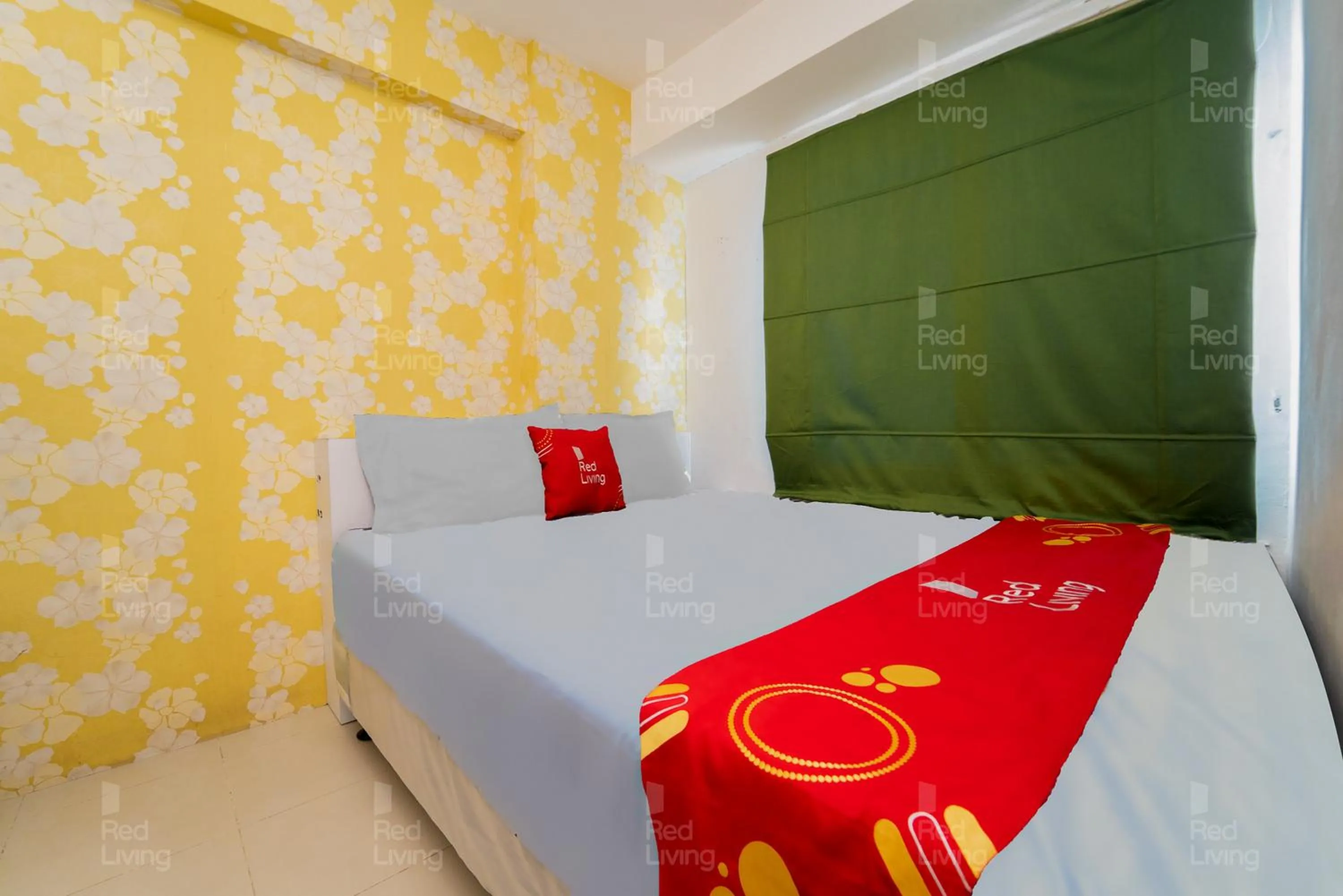 Two-Bedroom Apartment in RedLiving Apartemen Bassura City - Gracefull Rooms Tower Dahlia