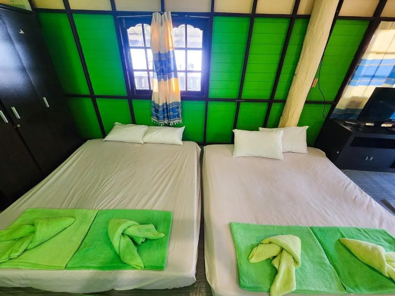 Bed in Banmae Resort Kohchang