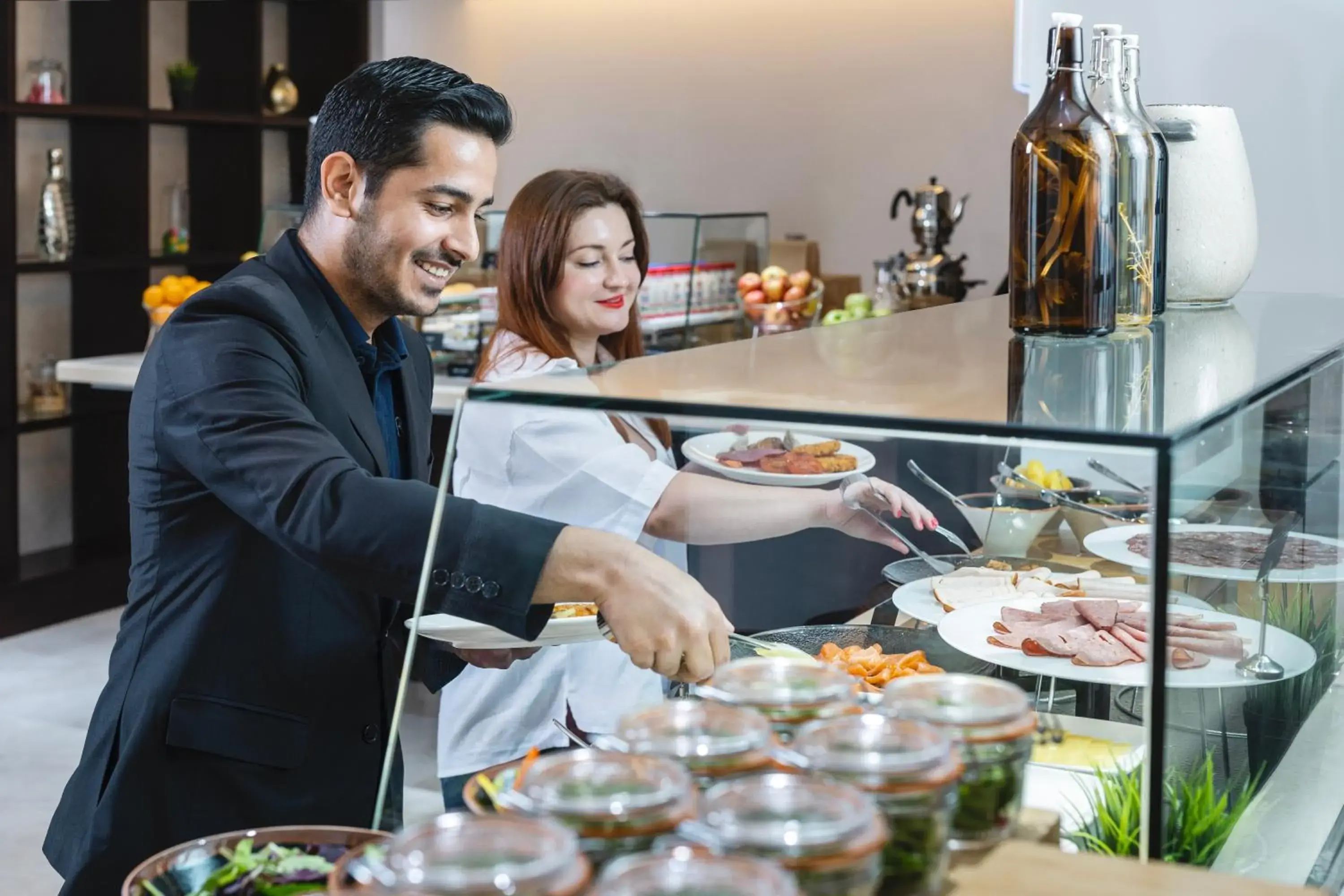 Restaurant/places to eat in Riviera Rayhaan by Rotana Doha Restaurant/places to eat in Riviera Rayhaan by Rotana Doha