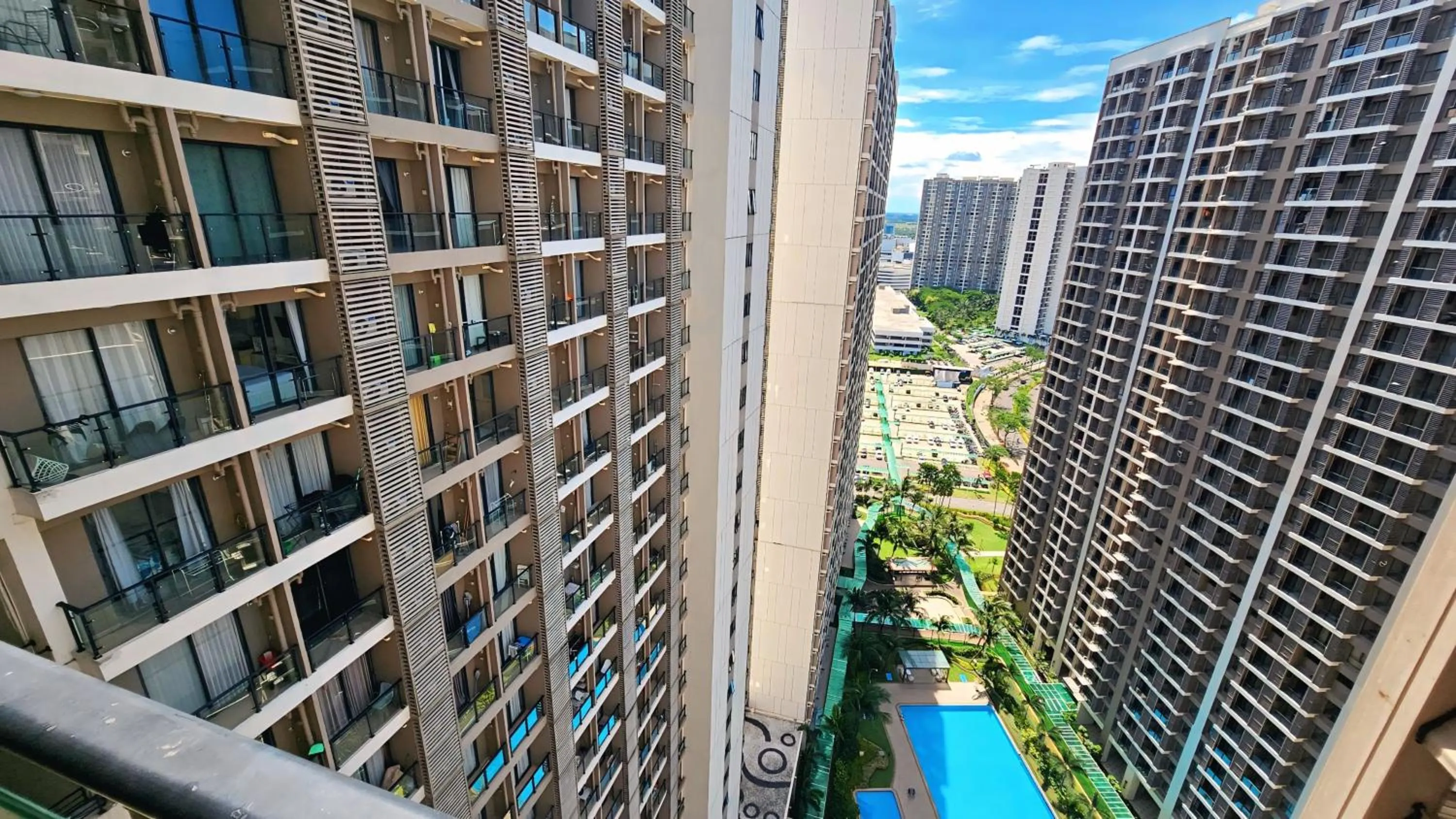 Apartement Sky House BSD TL19D By LiviRooms