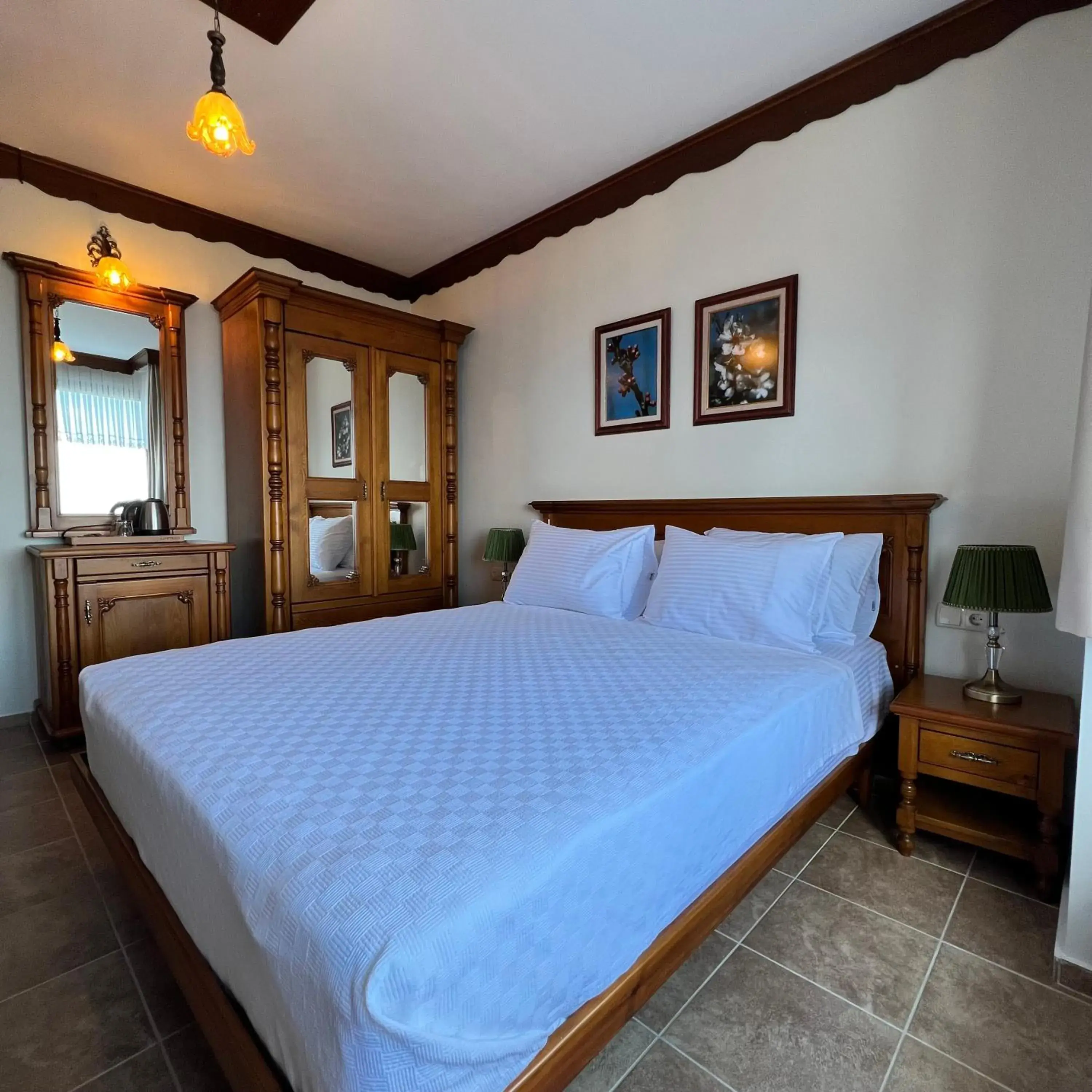 Photo of the whole room, Bed in KAZDAĞLARI ZEYTUNİHAN BUTİK OTEL Photo of the whole room, Bed in KAZDAĞLARI ZEYTUNİHAN BUTİK OTEL