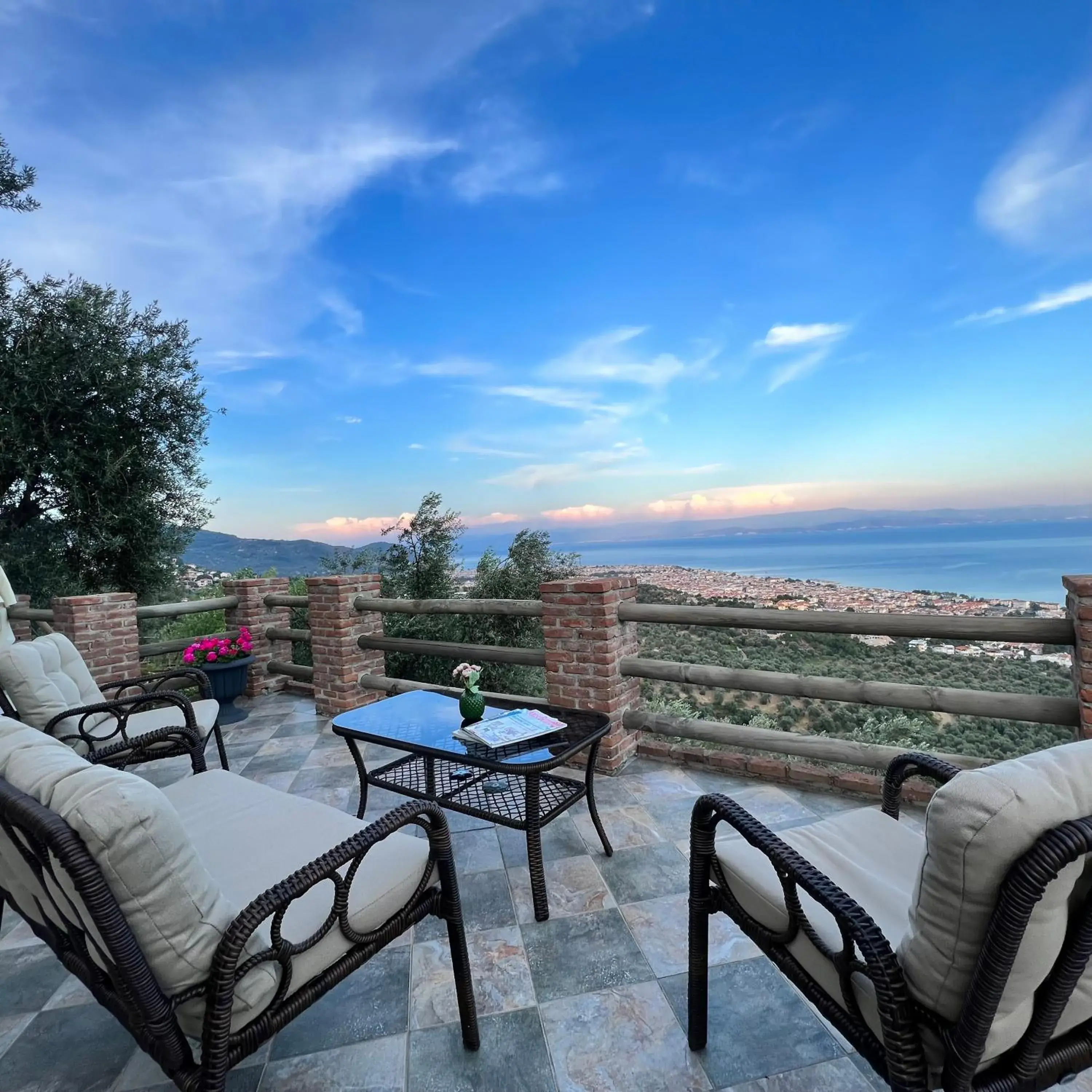 View (from property/room) in KAZDAĞLARI ZEYTUNİHAN BUTİK OTEL View (from property/room) in KAZDAĞLARI ZEYTUNİHAN BUTİK OTEL