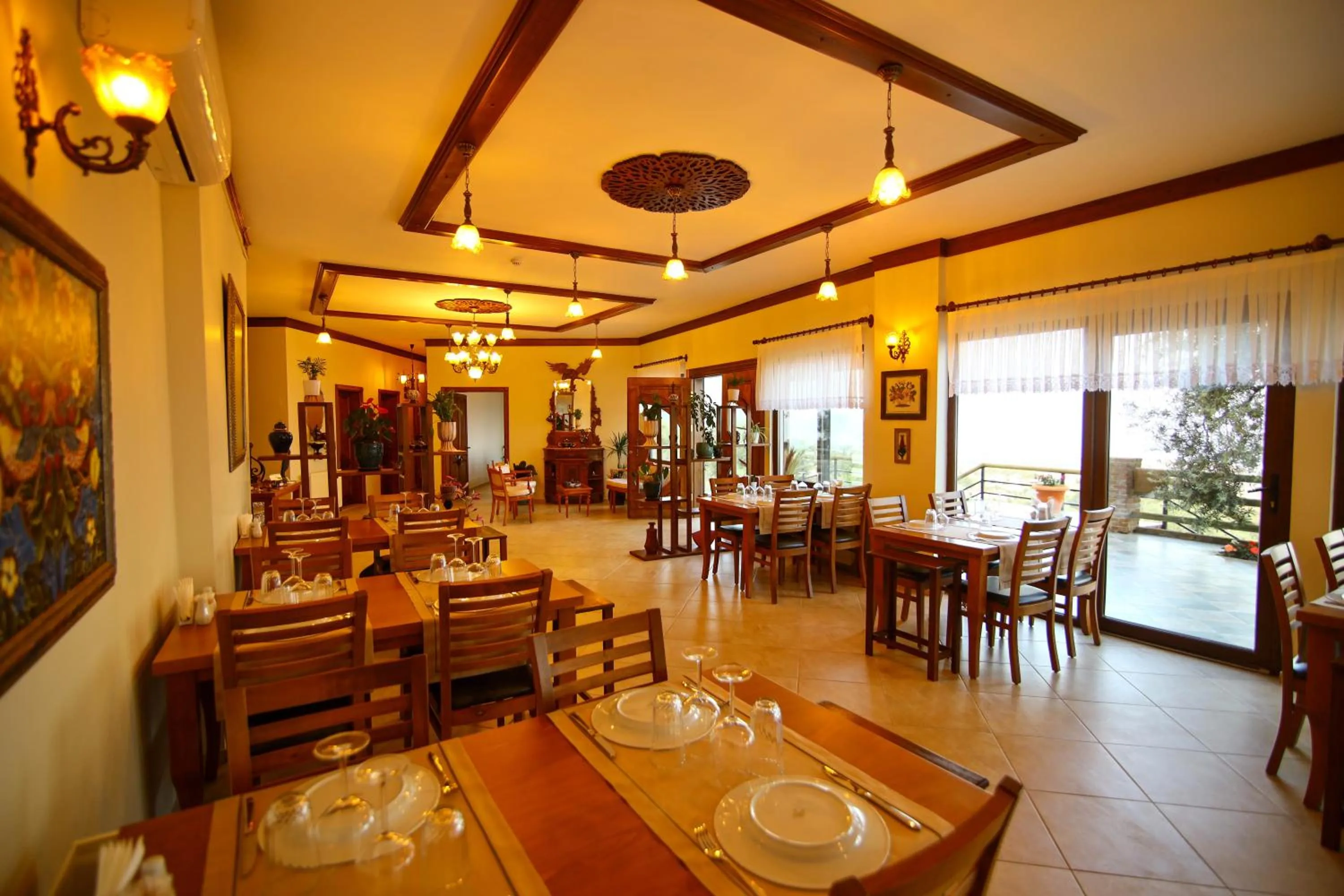 Restaurant/places to eat in KAZDAĞLARI ZEYTUNİHAN BUTİK OTEL