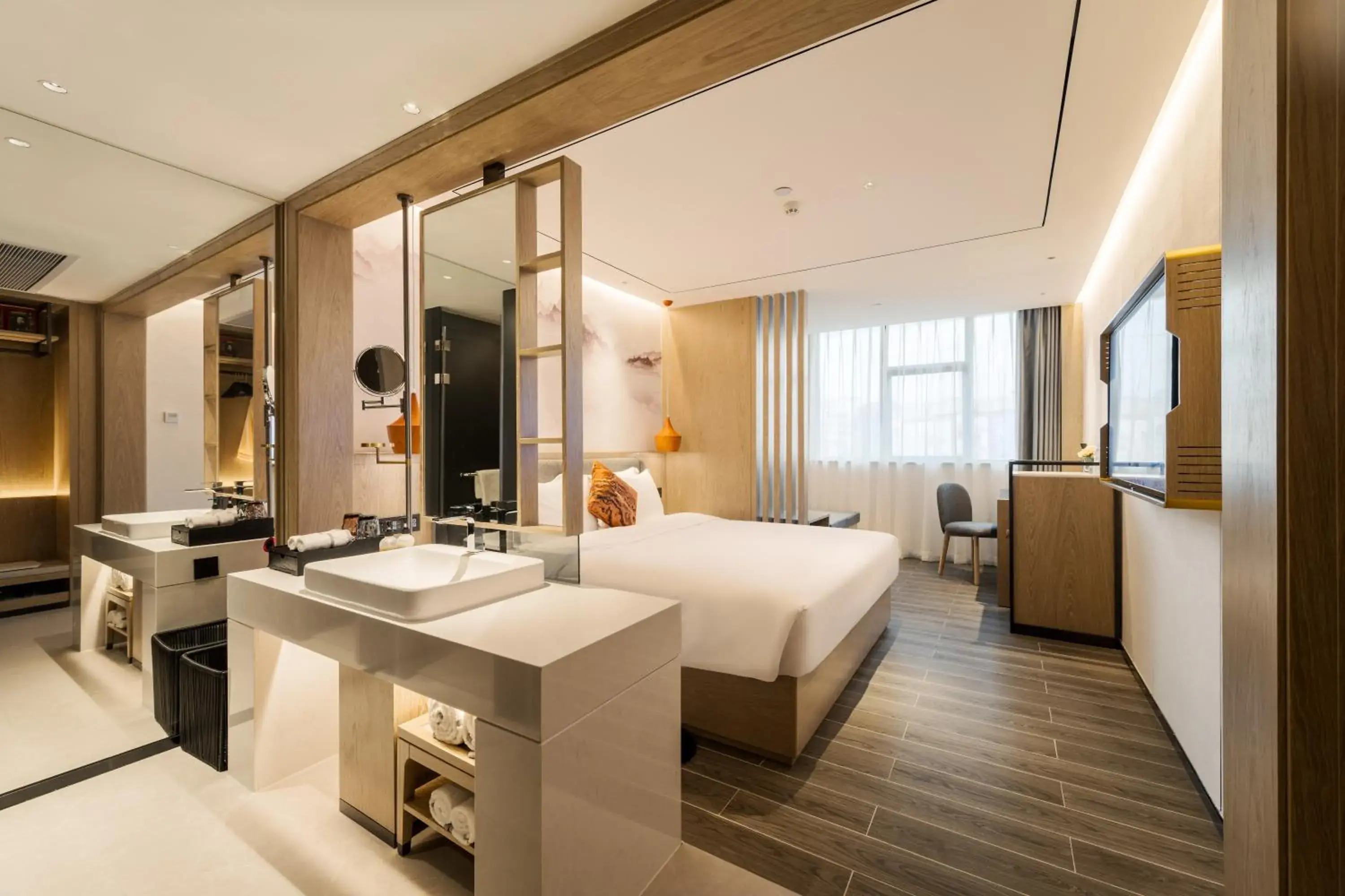 Deluxe King Room in Paco Hotel Botanical Garden Metro Guangzhou Deluxe King Room in Paco Hotel Botanical Garden Metro Guangzhou