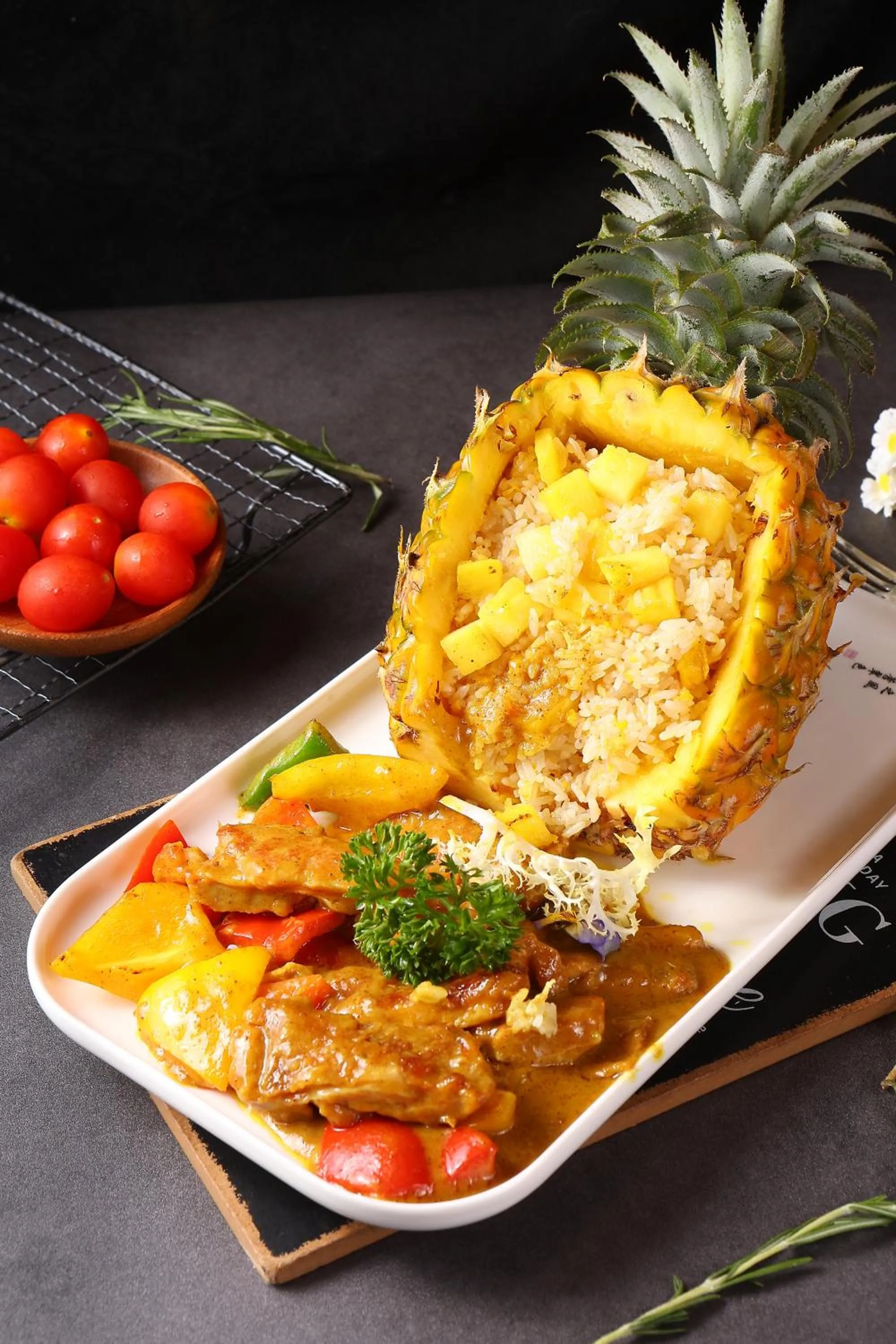 Restaurant/places to eat in Paco Hotel Botanical Garden Metro Guangzhou